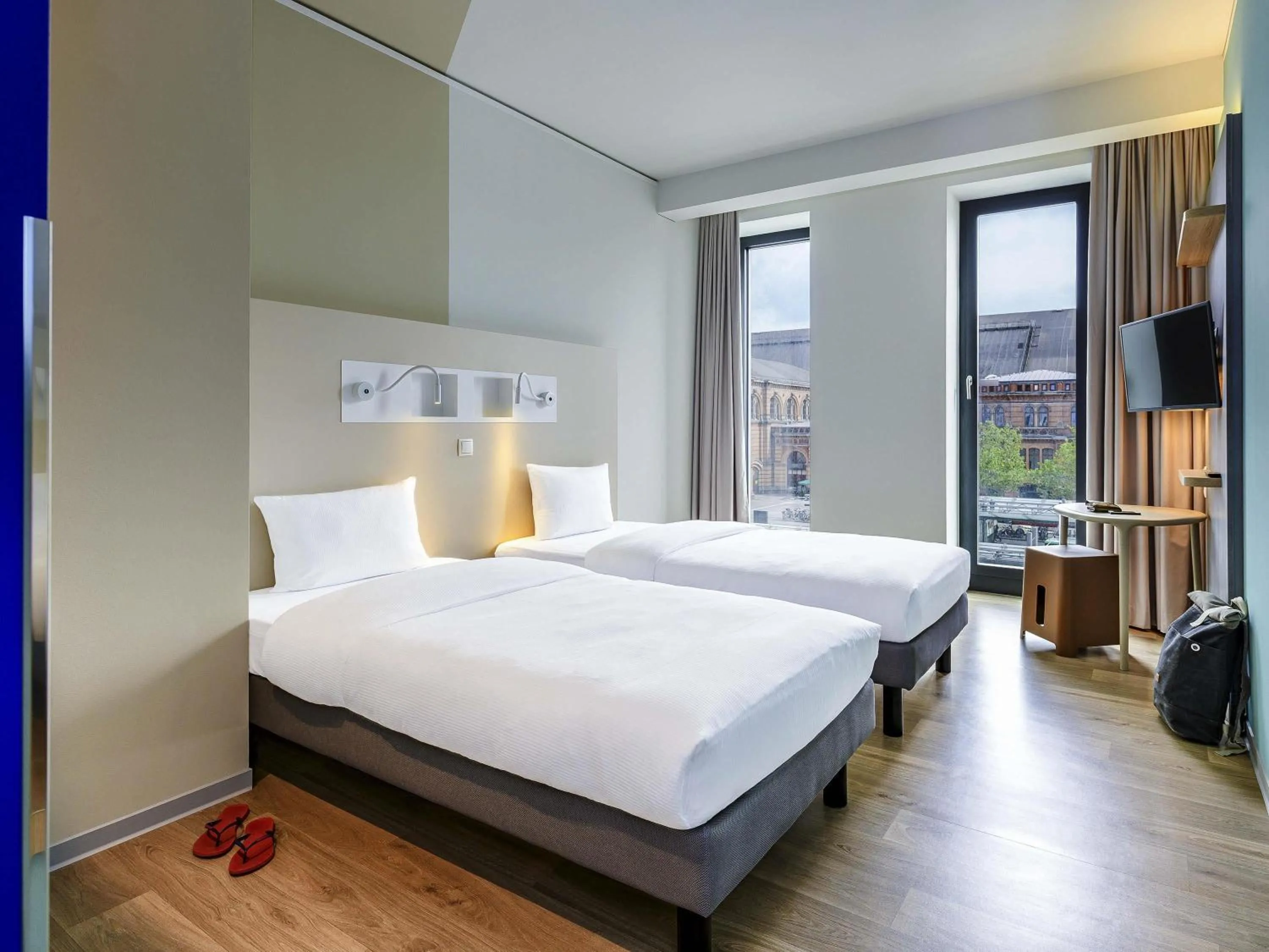 Bedroom, Bed in ibis budget Bremen City Center