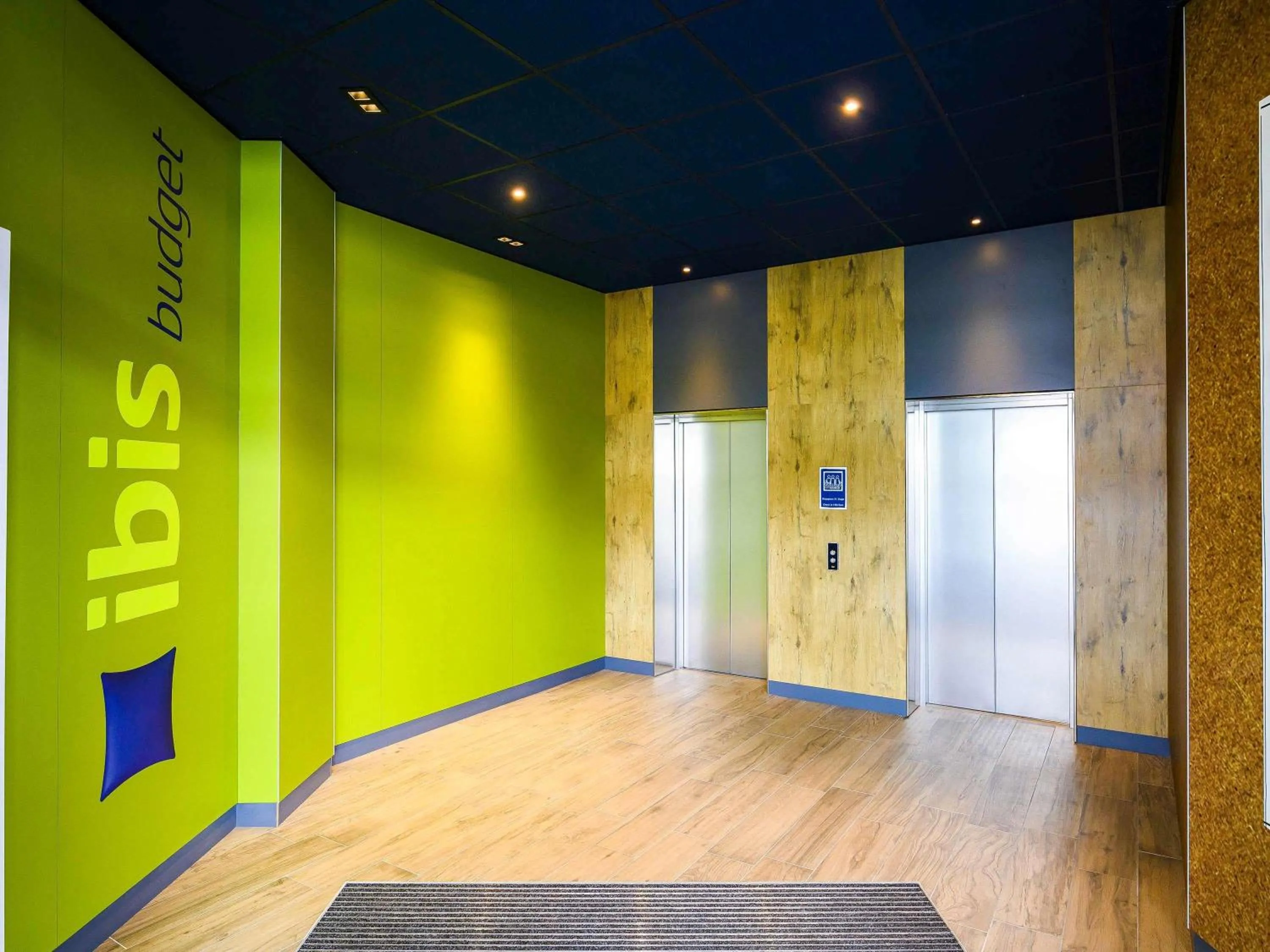 Property building in ibis budget Bremen City Center