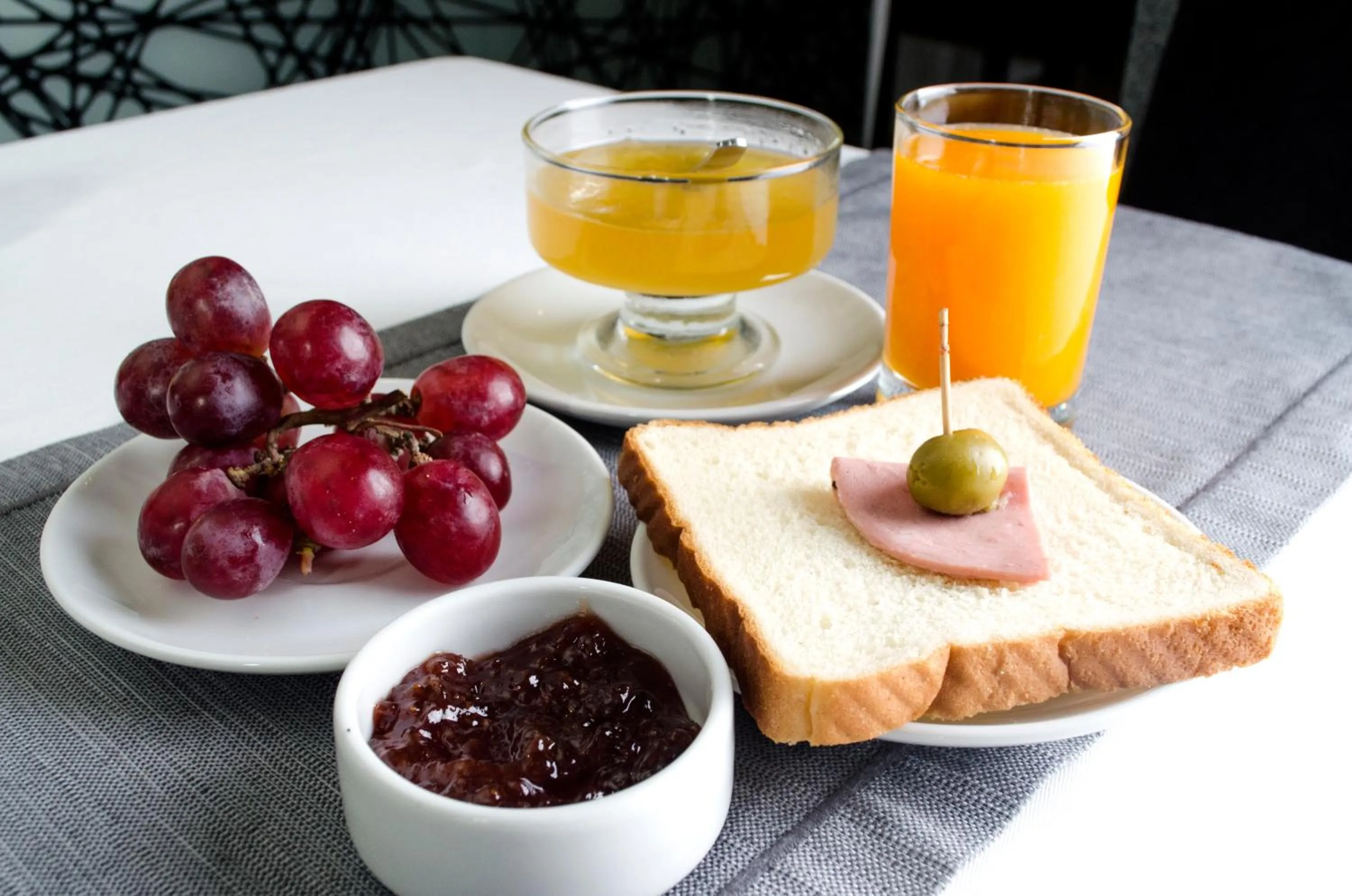 Breakfast in Sunec Hotel