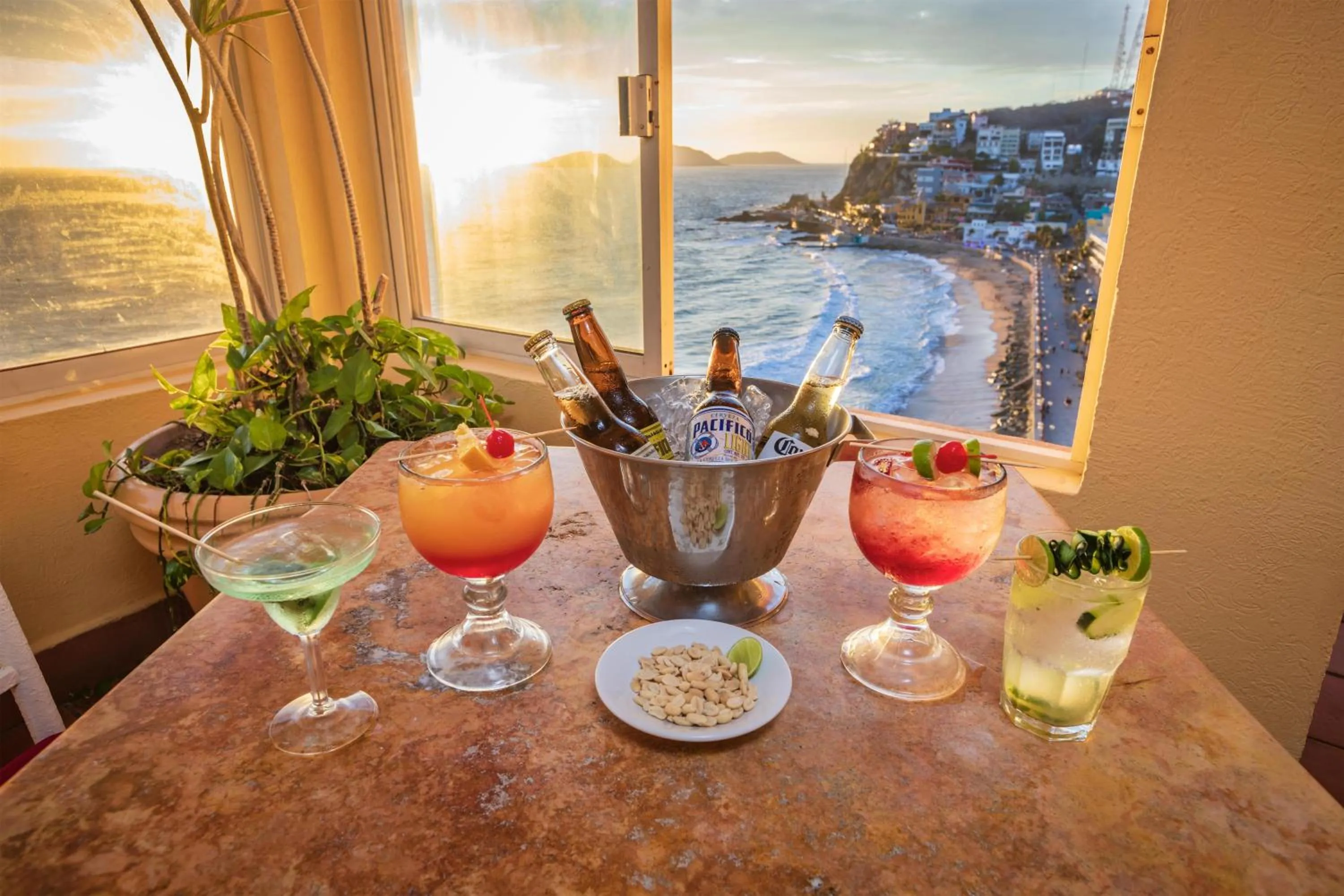 Food and drinks in Best Western Posada Freeman