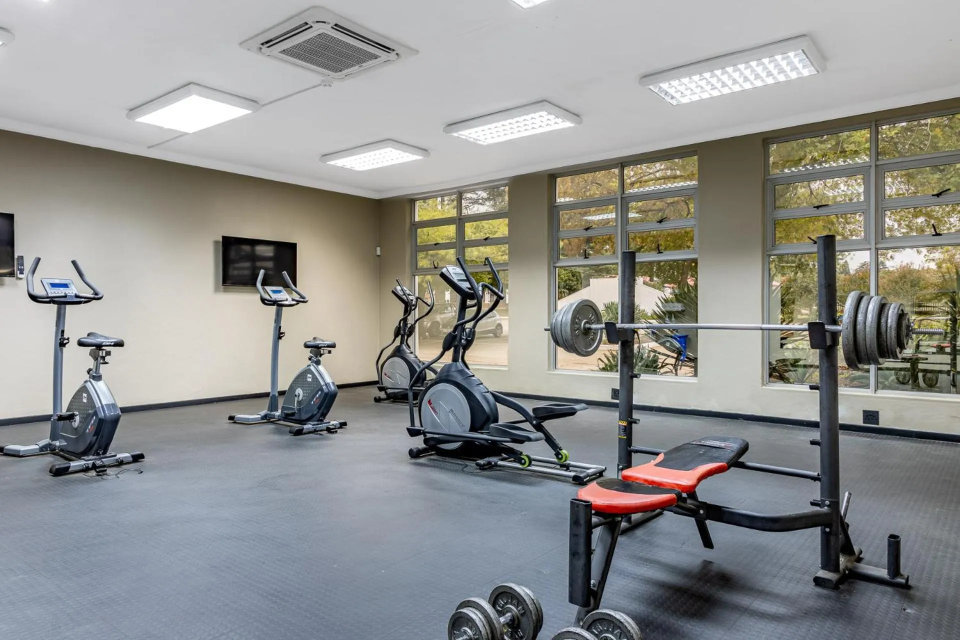 Fitness centre/facilities in African Sky Ermelo Inn