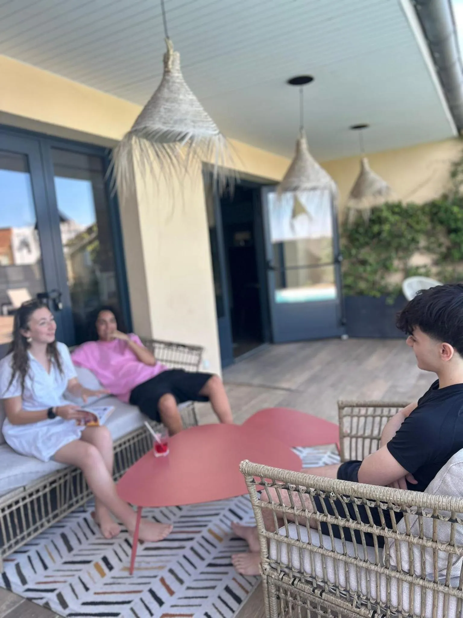 Patio in Kyriad Carcassonne - Aéroport