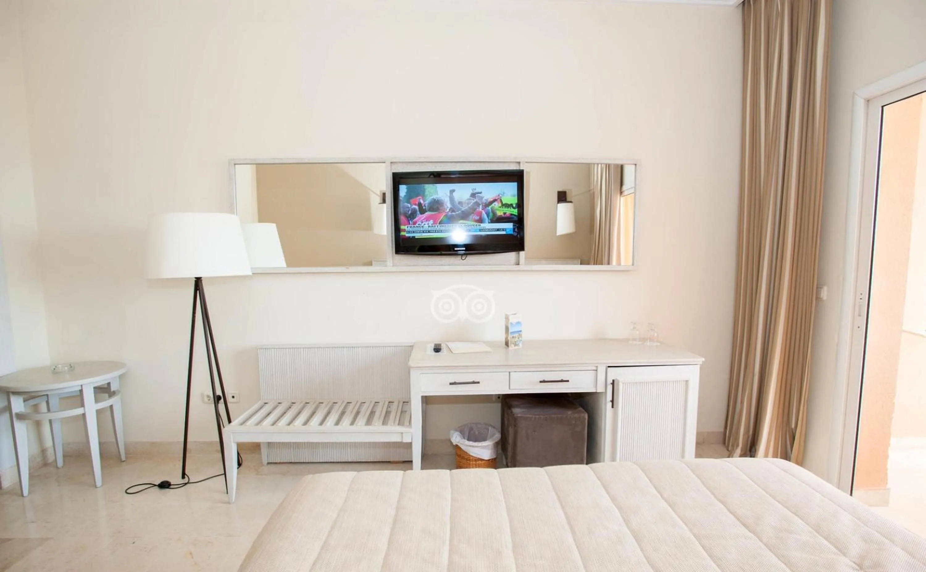 TV and multimedia in El Ksar Resort & Thalasso