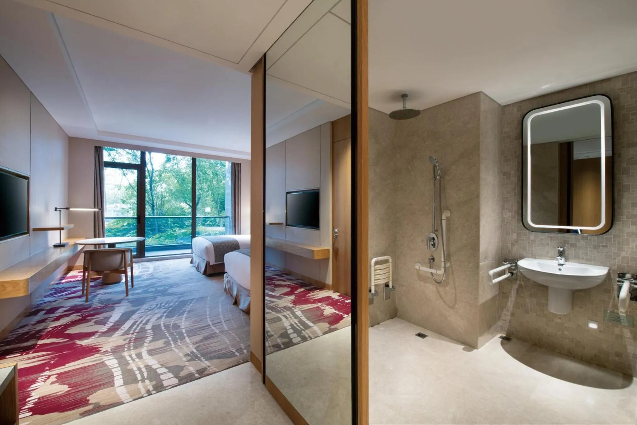 Photo of the whole room in Crowne Plaza Huzhou by IHG