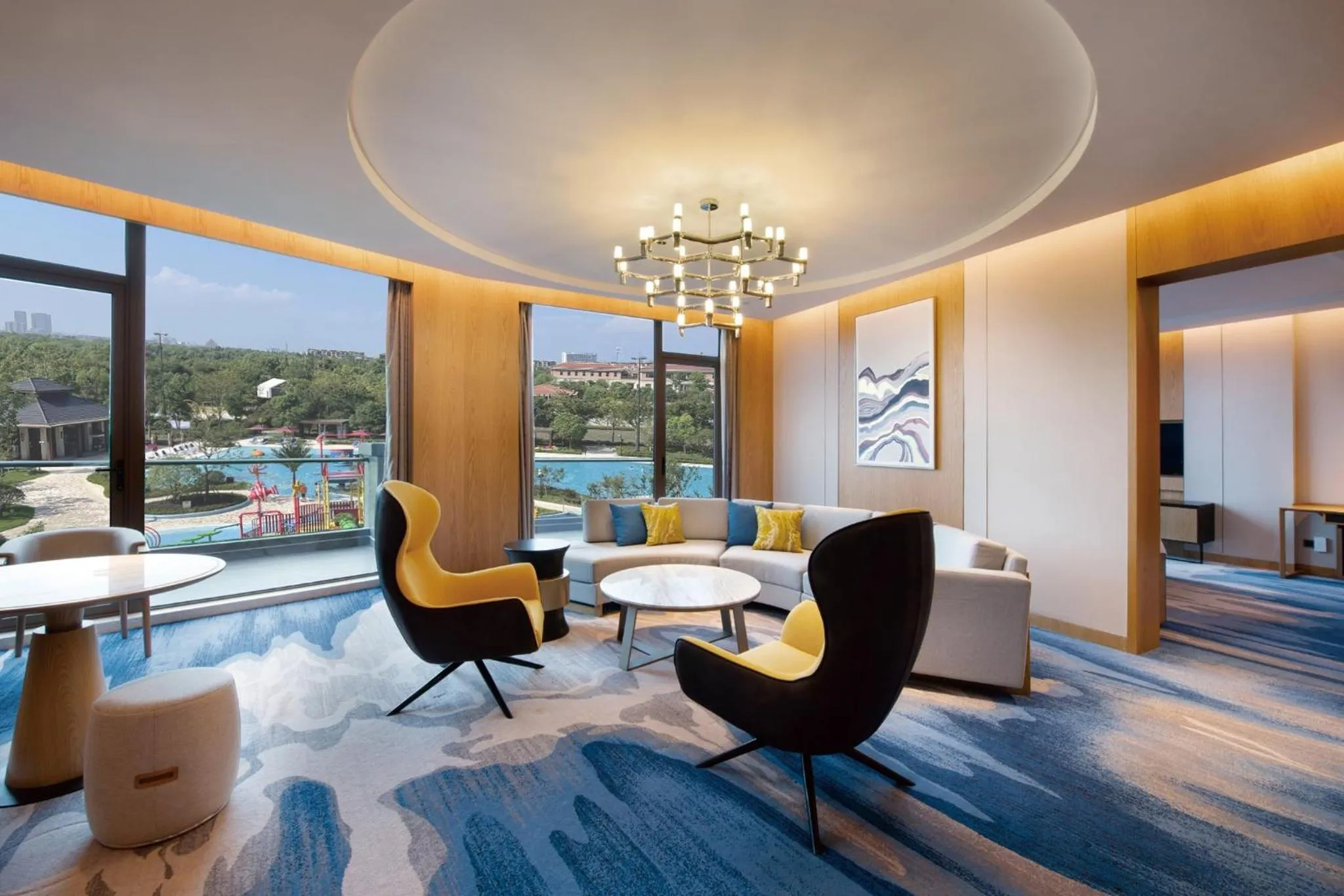 Photo of the whole room in Crowne Plaza Huzhou by IHG