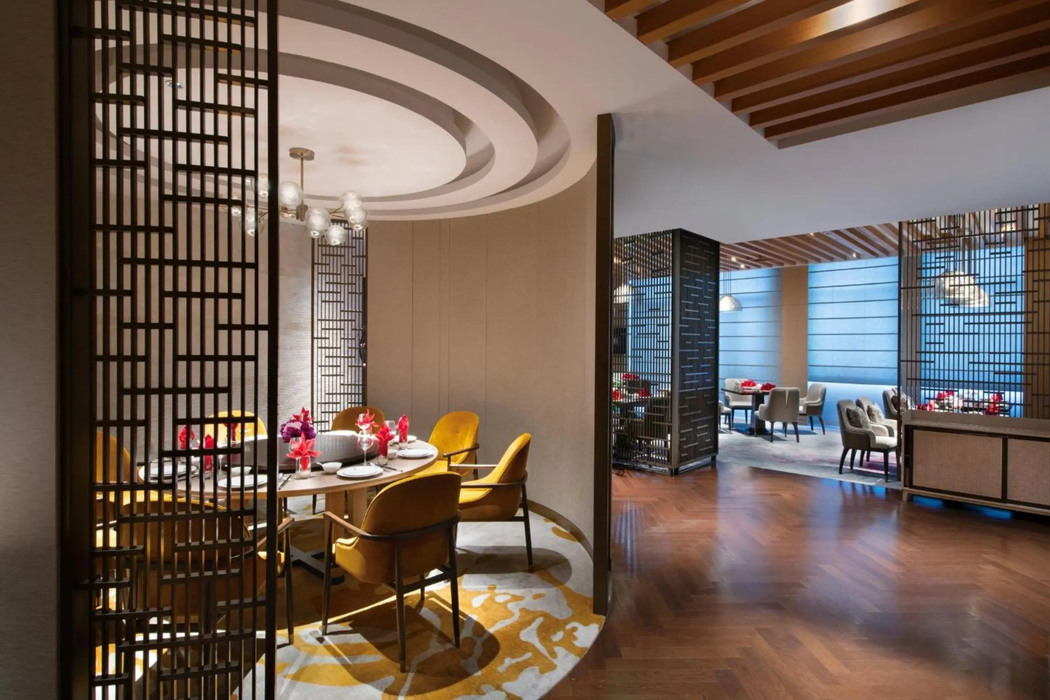 Restaurant/places to eat in Crowne Plaza Huzhou by IHG