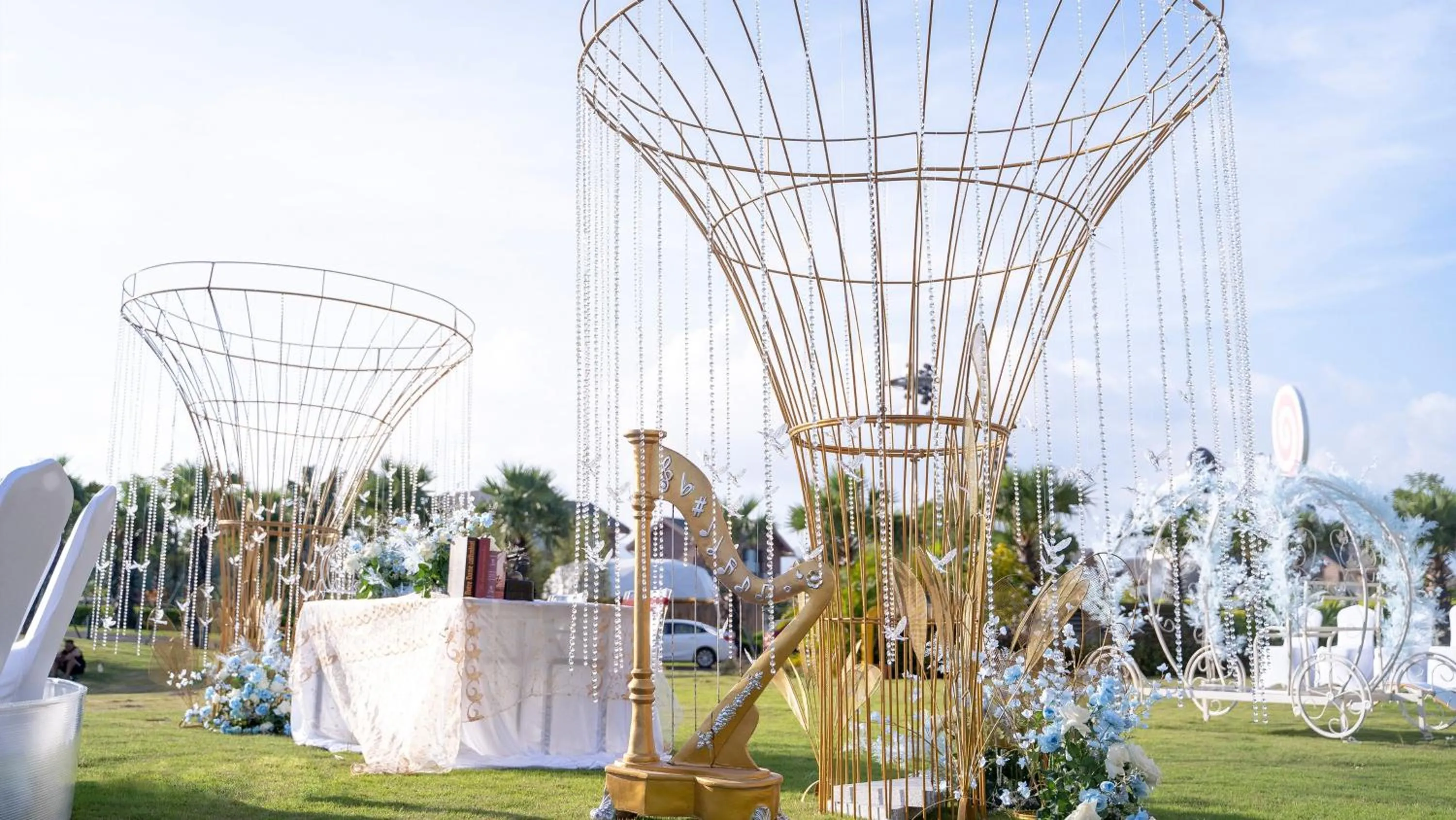 Meeting/conference room in Holiday Inn Resort Qionghai Guantang by IHG