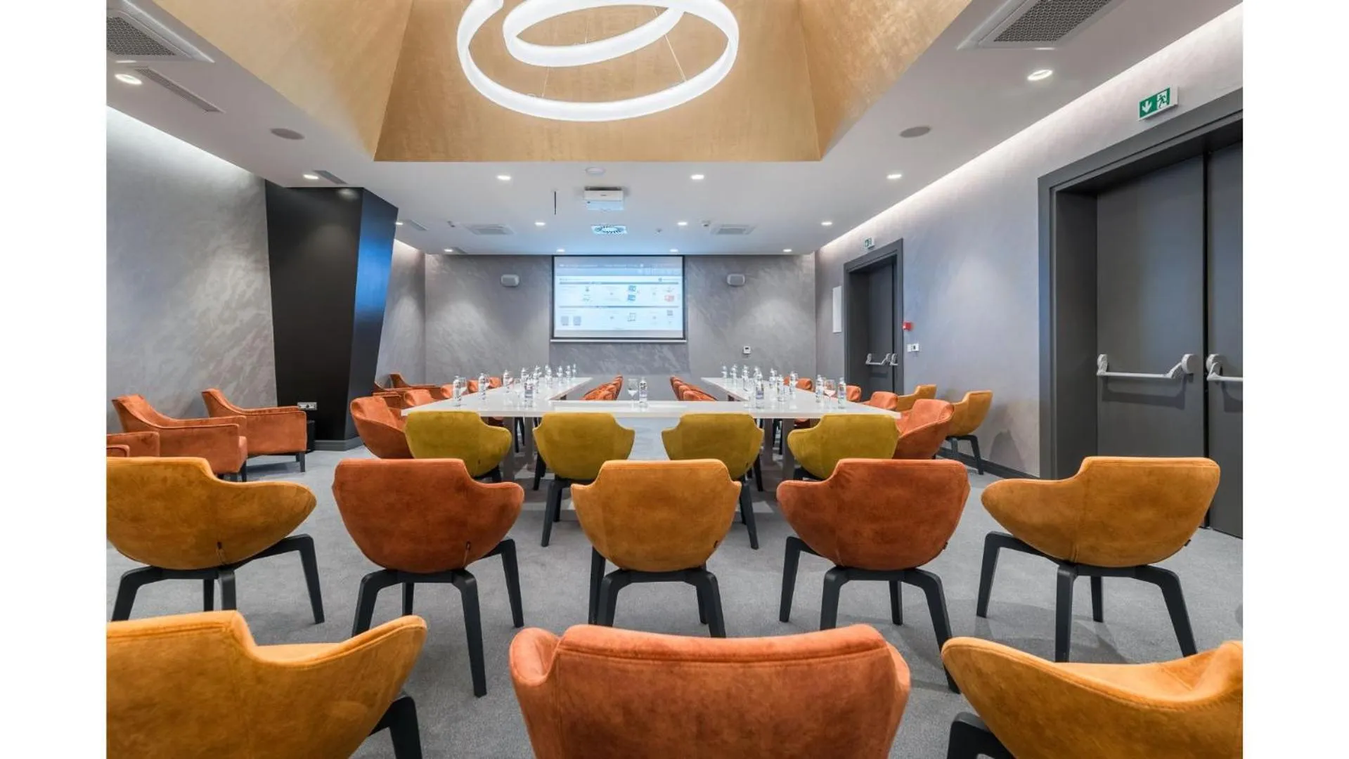 Meeting/conference room in Boutique Hotel Mirjam