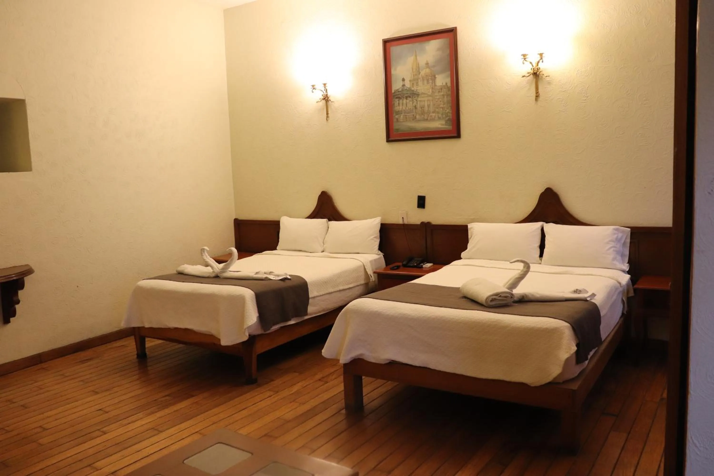 Bedroom, Bed in Hotel Frances