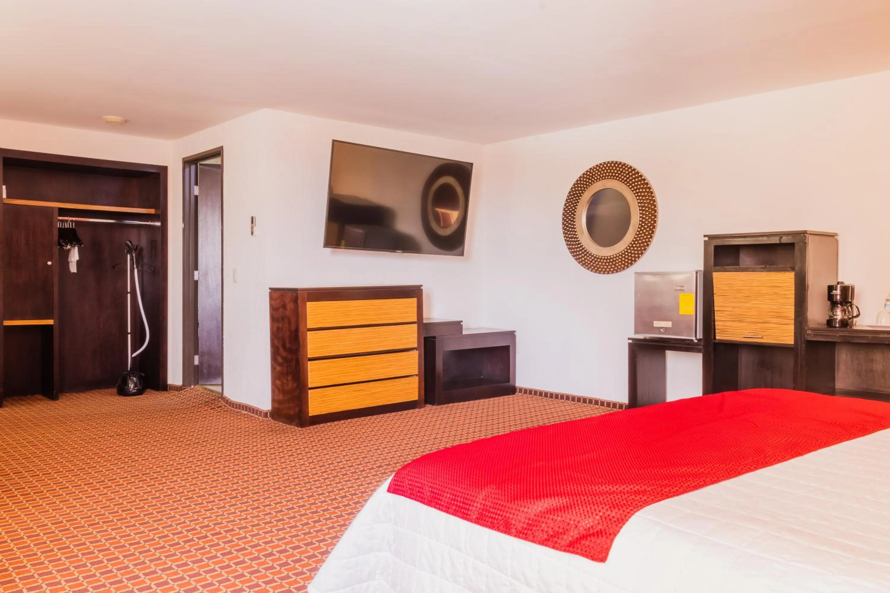 Photo of the whole room, Bed in Paris FC Hotel