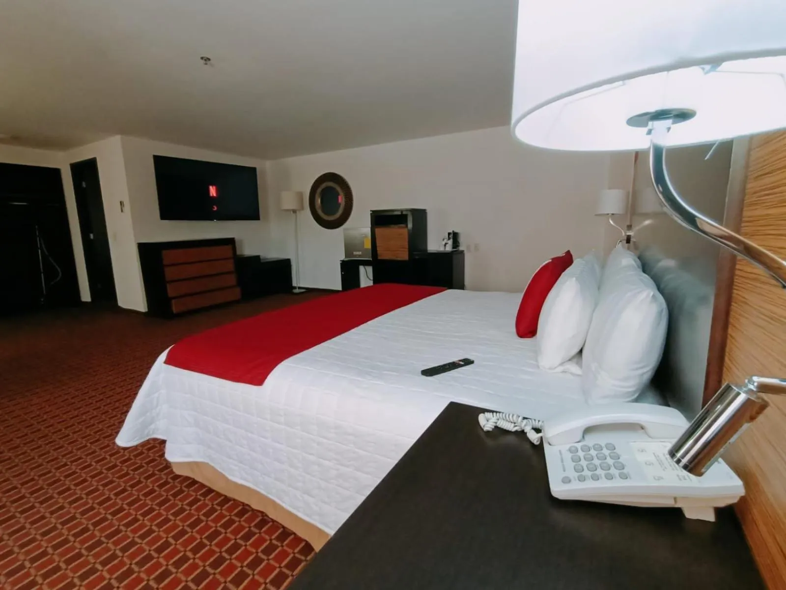 TV and multimedia, Bed in Paris FC Hotel