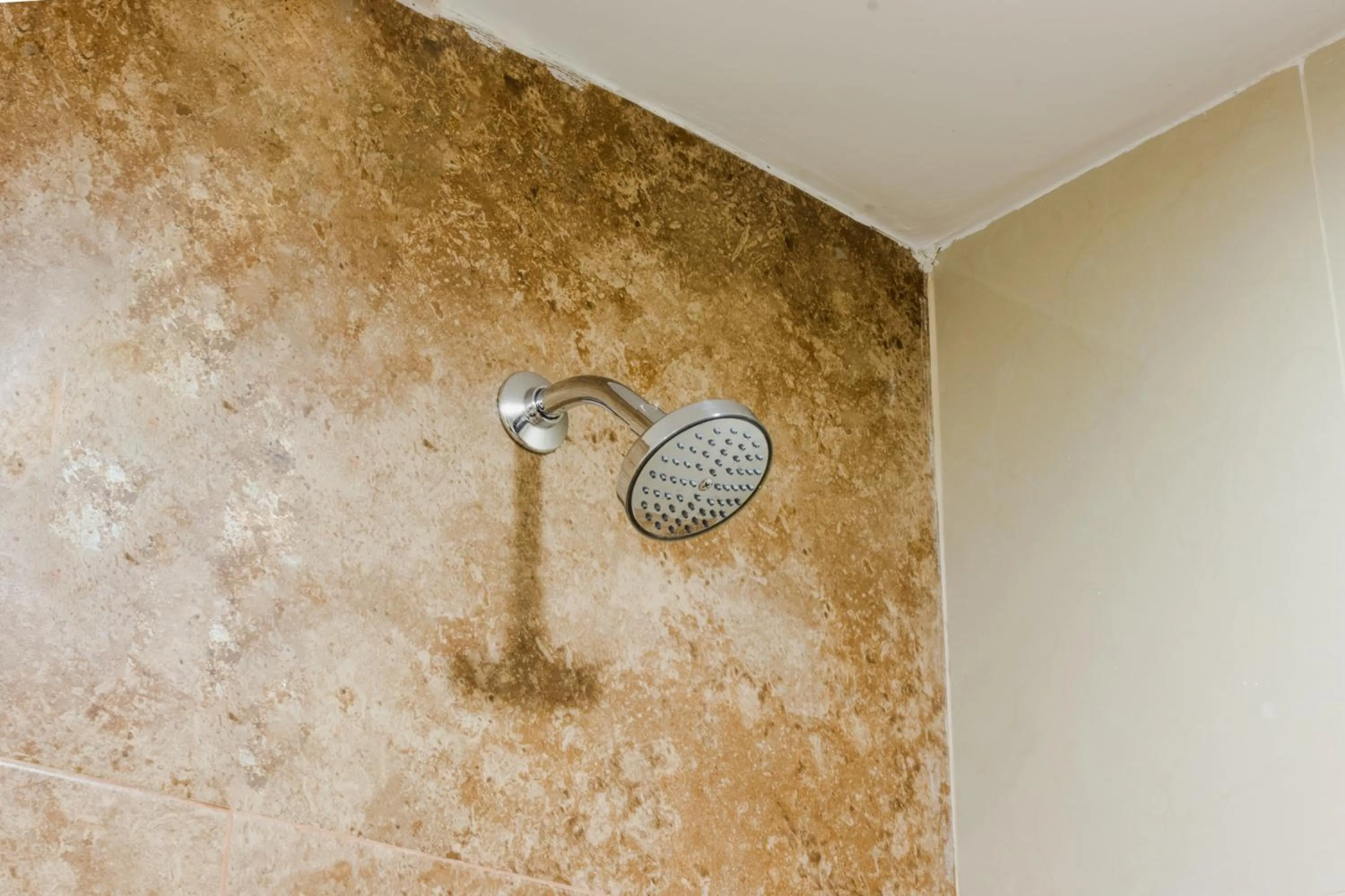 Bathroom in Paris FC Hotel