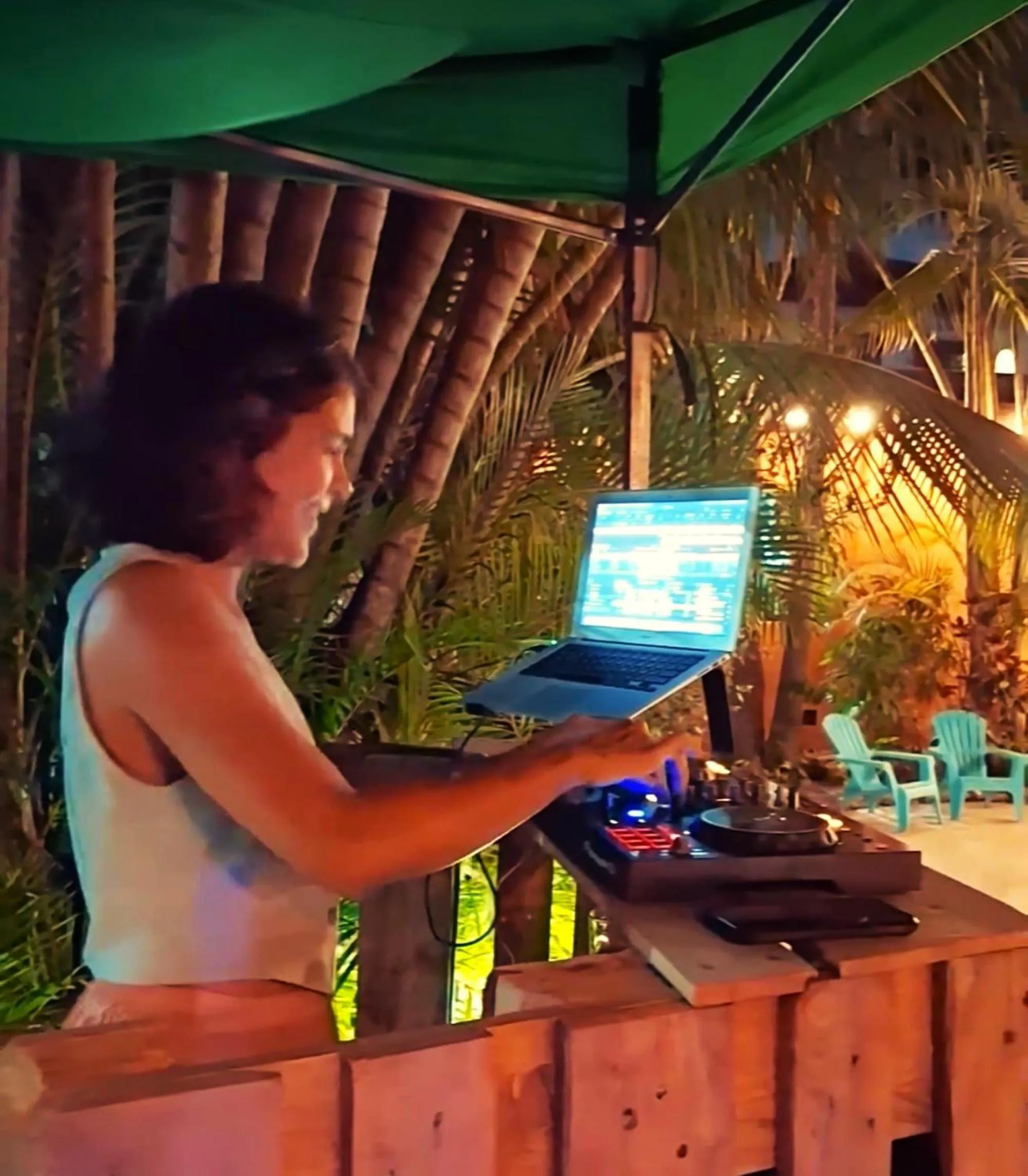 Nightclub / DJ in Costa Rica Guesthouse
