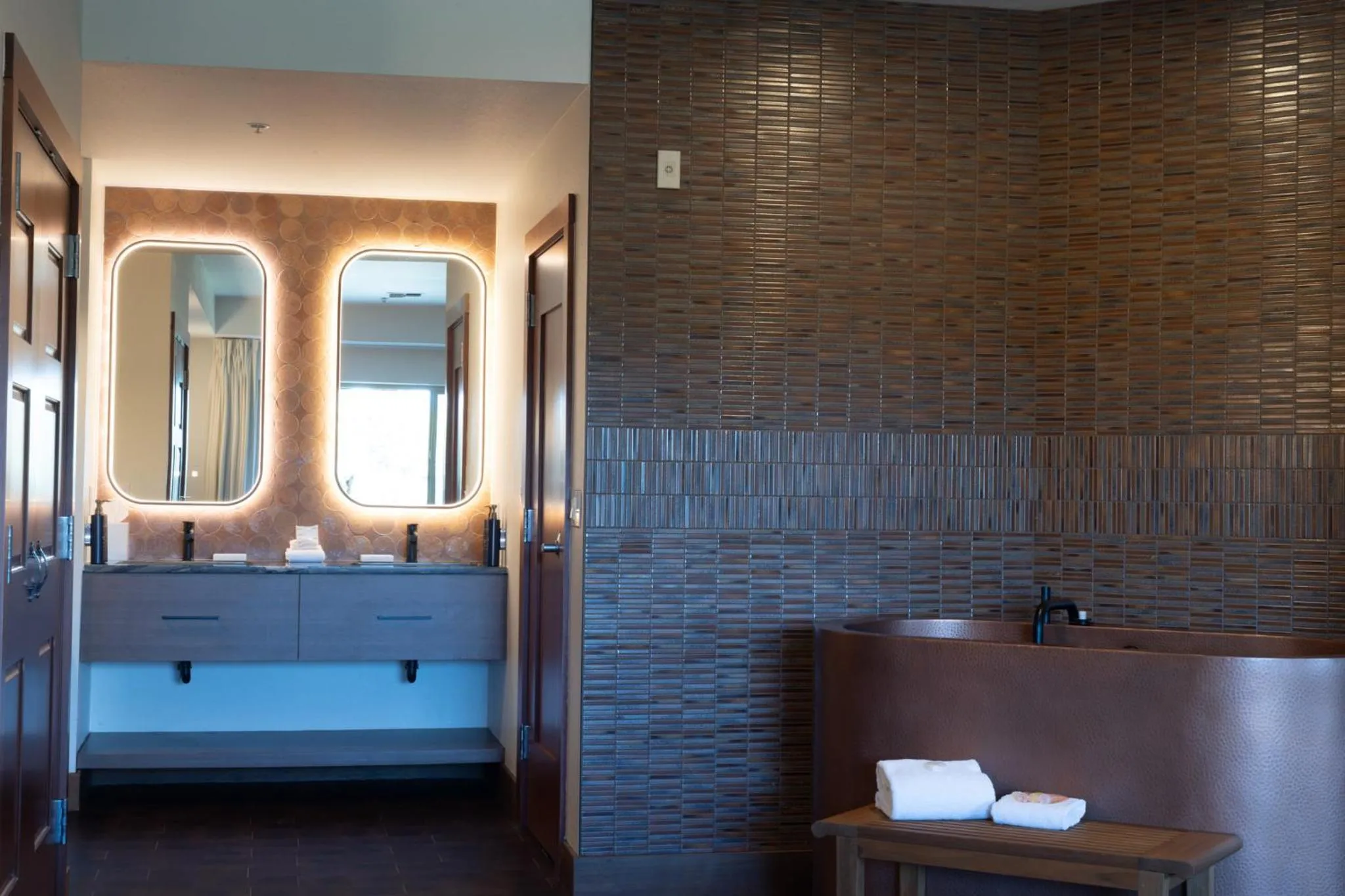 Bed in Little Creek Casino Resort