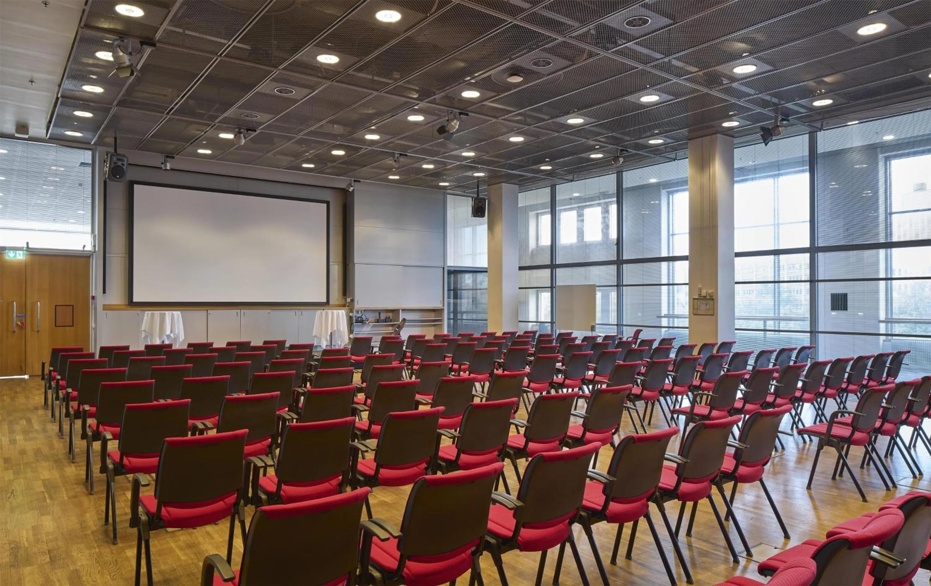 Meeting/conference room in Scandic Infra City