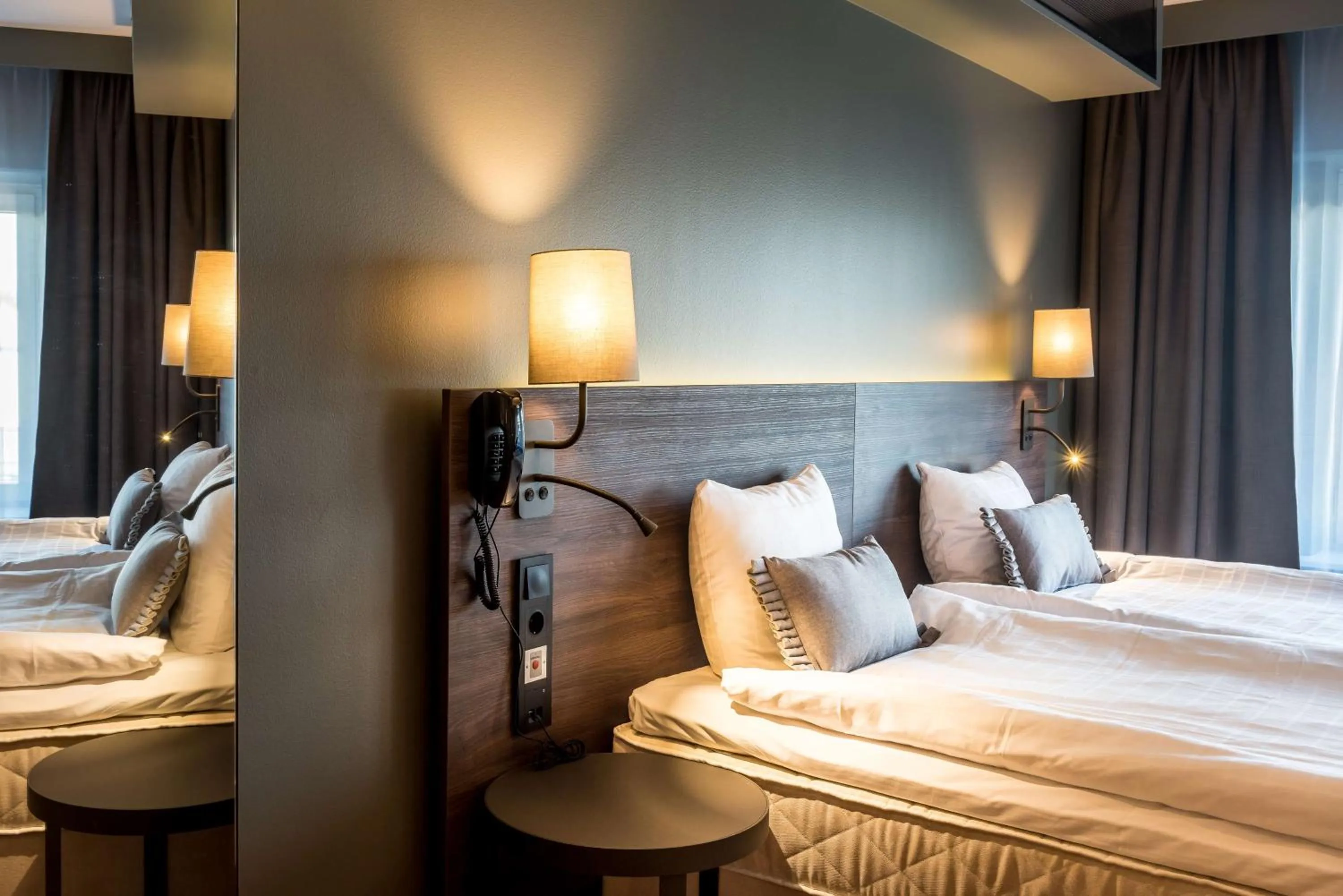 Photo of the whole room, Bed in Scandic Infra City