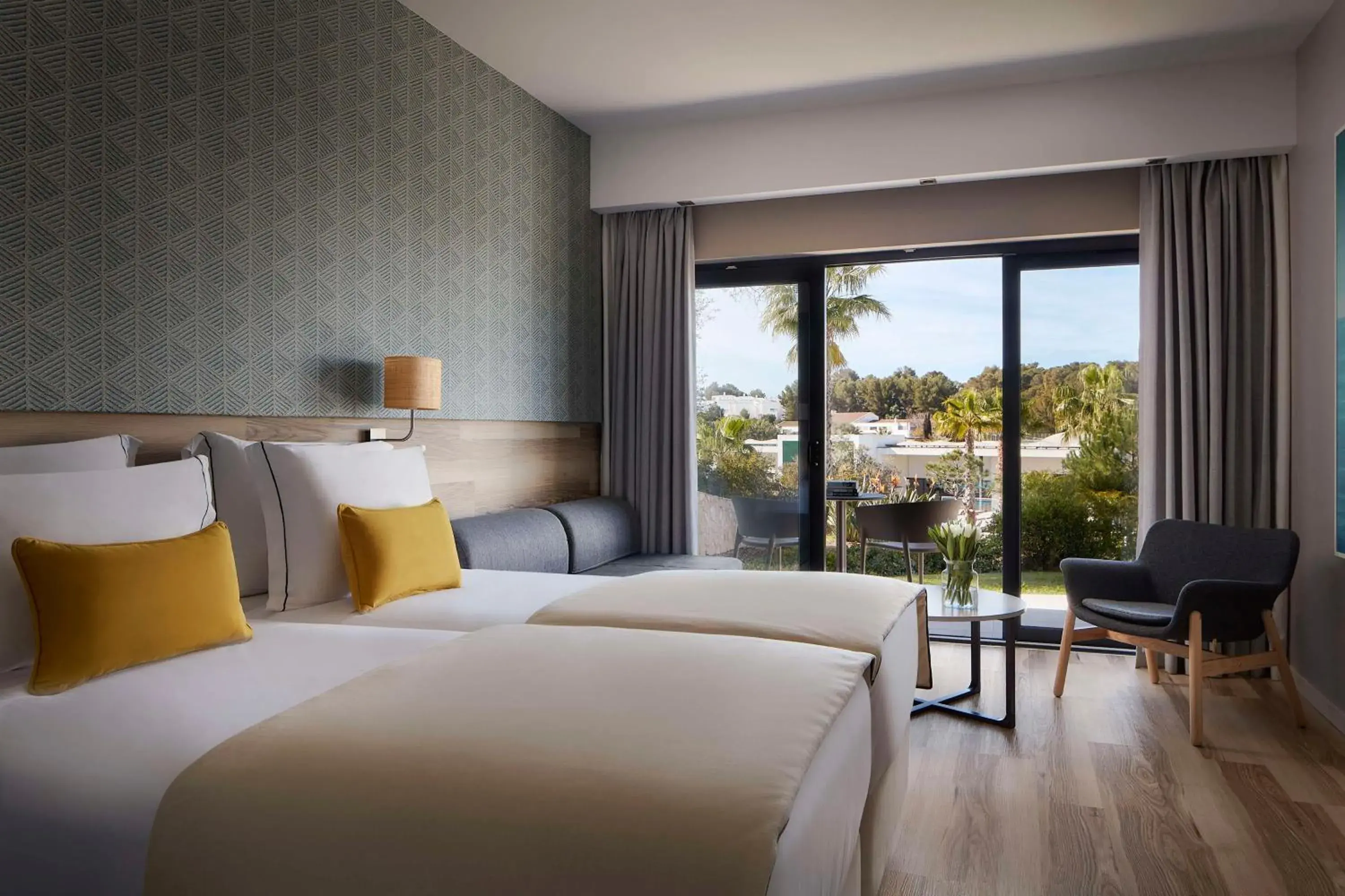 Deluxe Double or Twin Room - single occupancy in Tivoli Alvor Algarve - All Inclusive Resort Deluxe Double or Twin Room - single occupancy in Tivoli Alvor Algarve - All Inclusive Resort