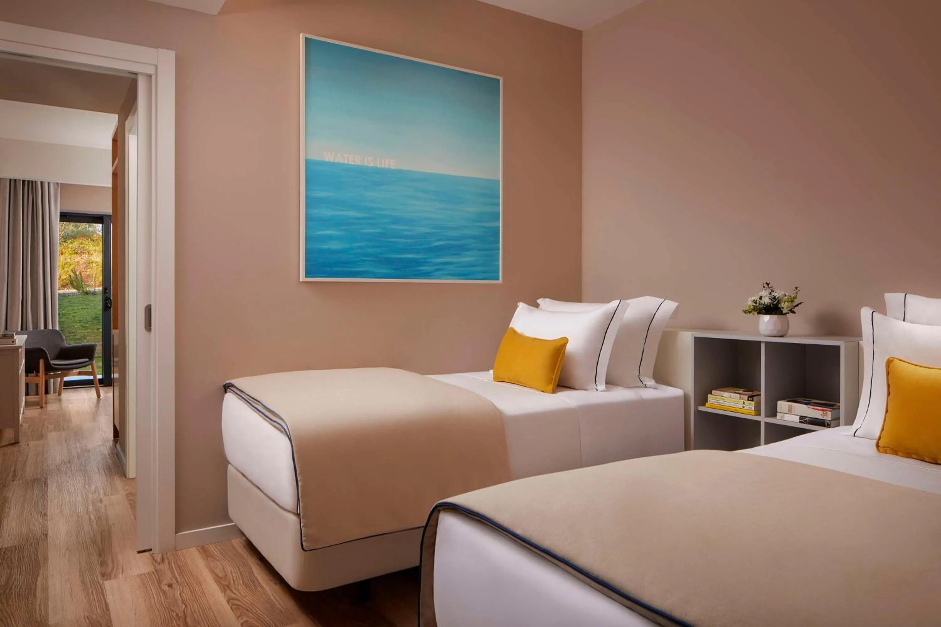 Bedroom, Bed in Tivoli Alvor Algarve - All Inclusive Resort