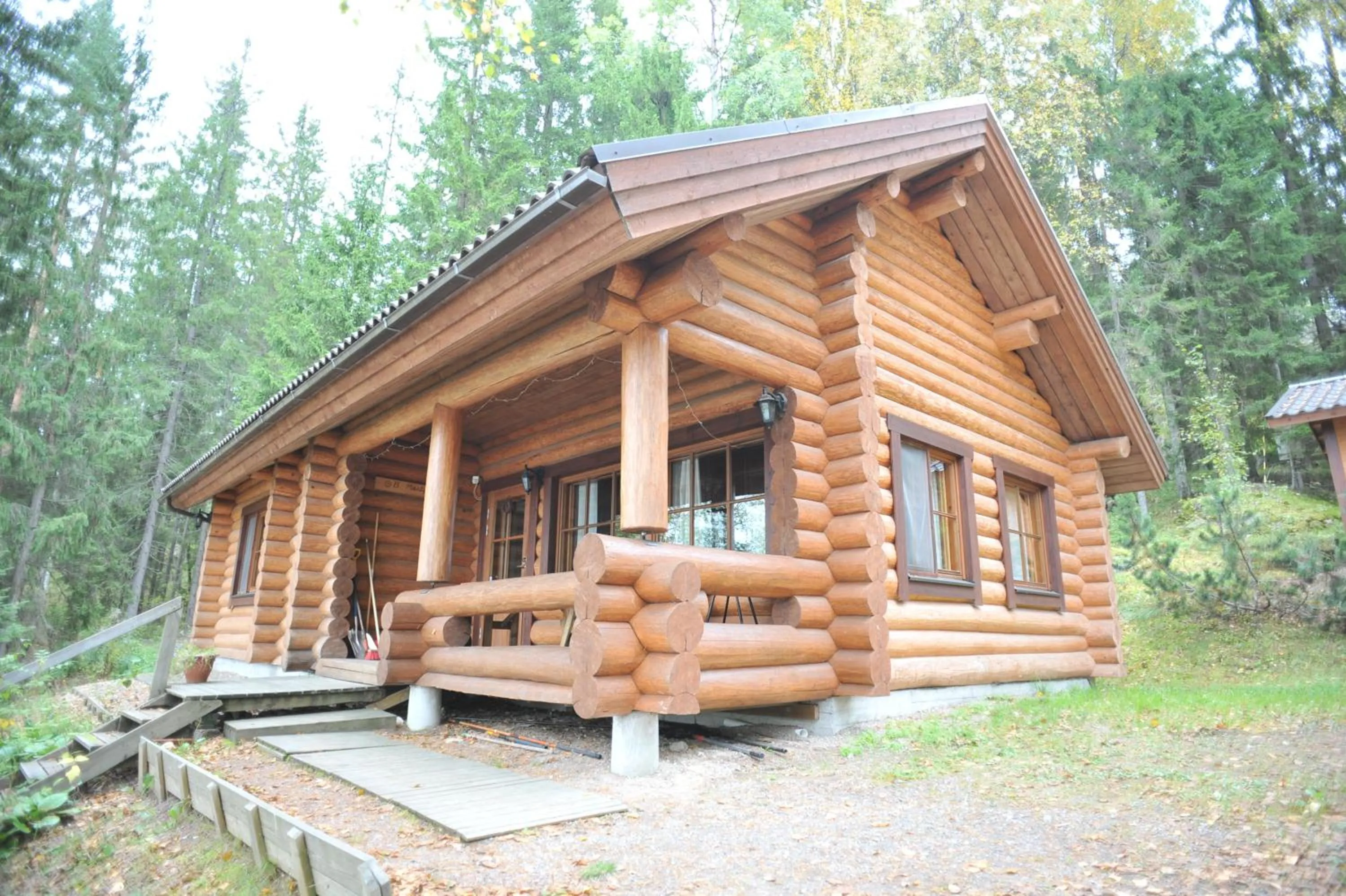 Facade/entrance in Yli-Kaitala Holiday Resort Tuuliviiri