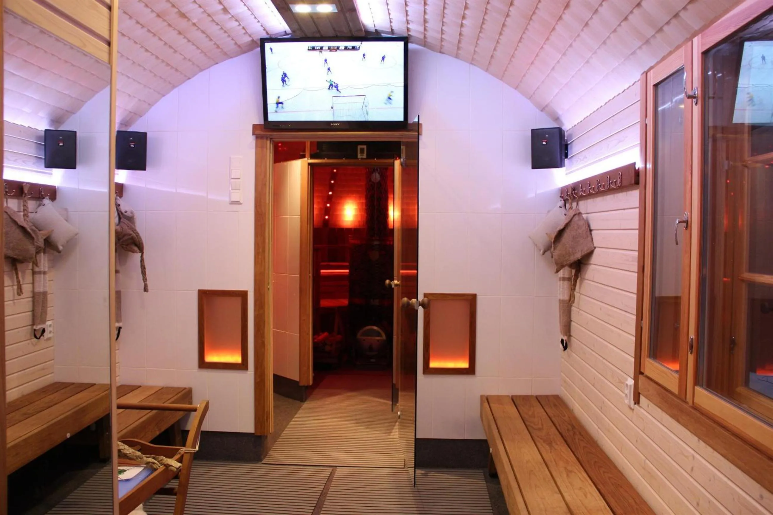 Spa and wellness centre/facilities in Yli-Kaitala Holiday Resort Tuuliviiri