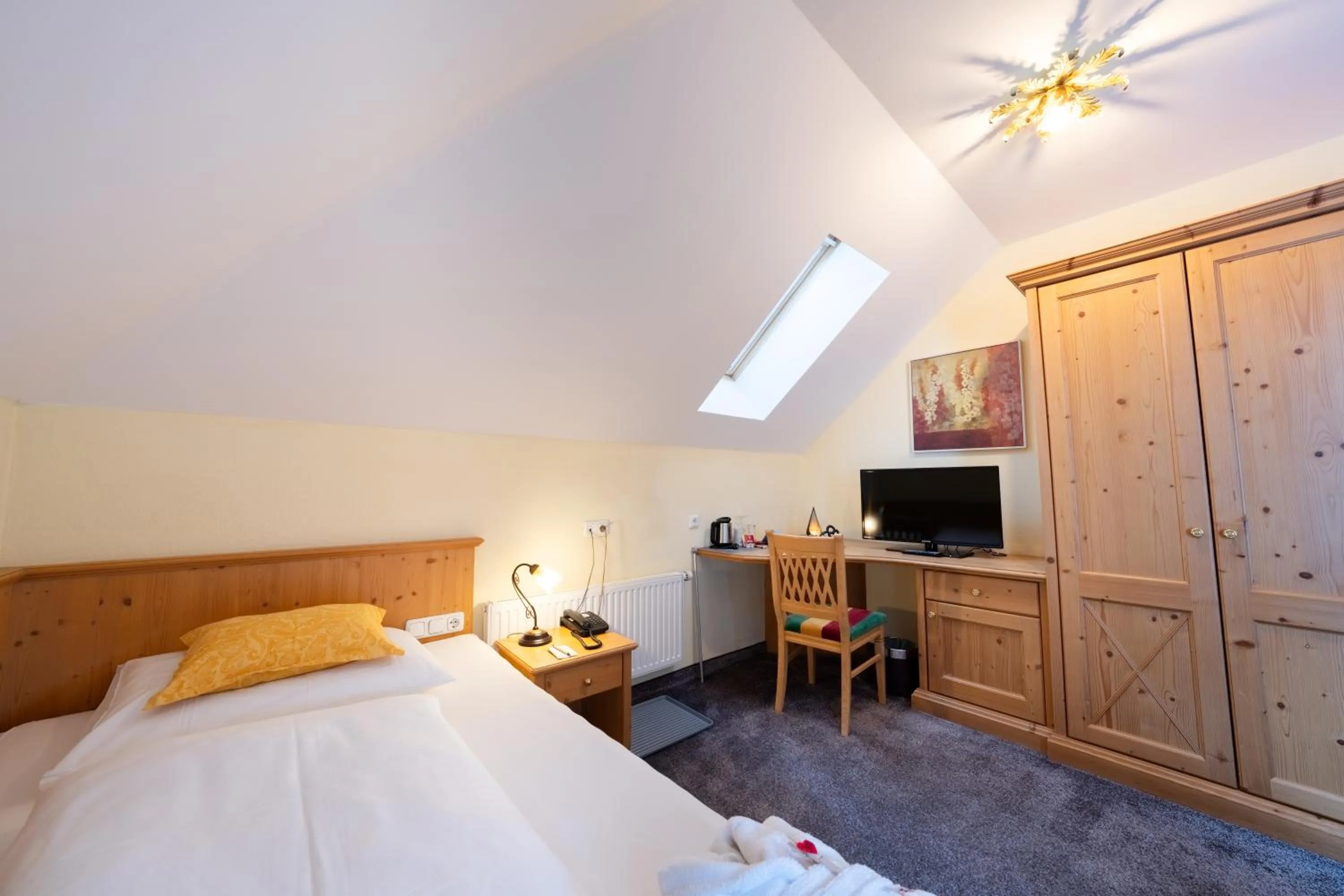 Bed in Alpenresidenz Trisanna