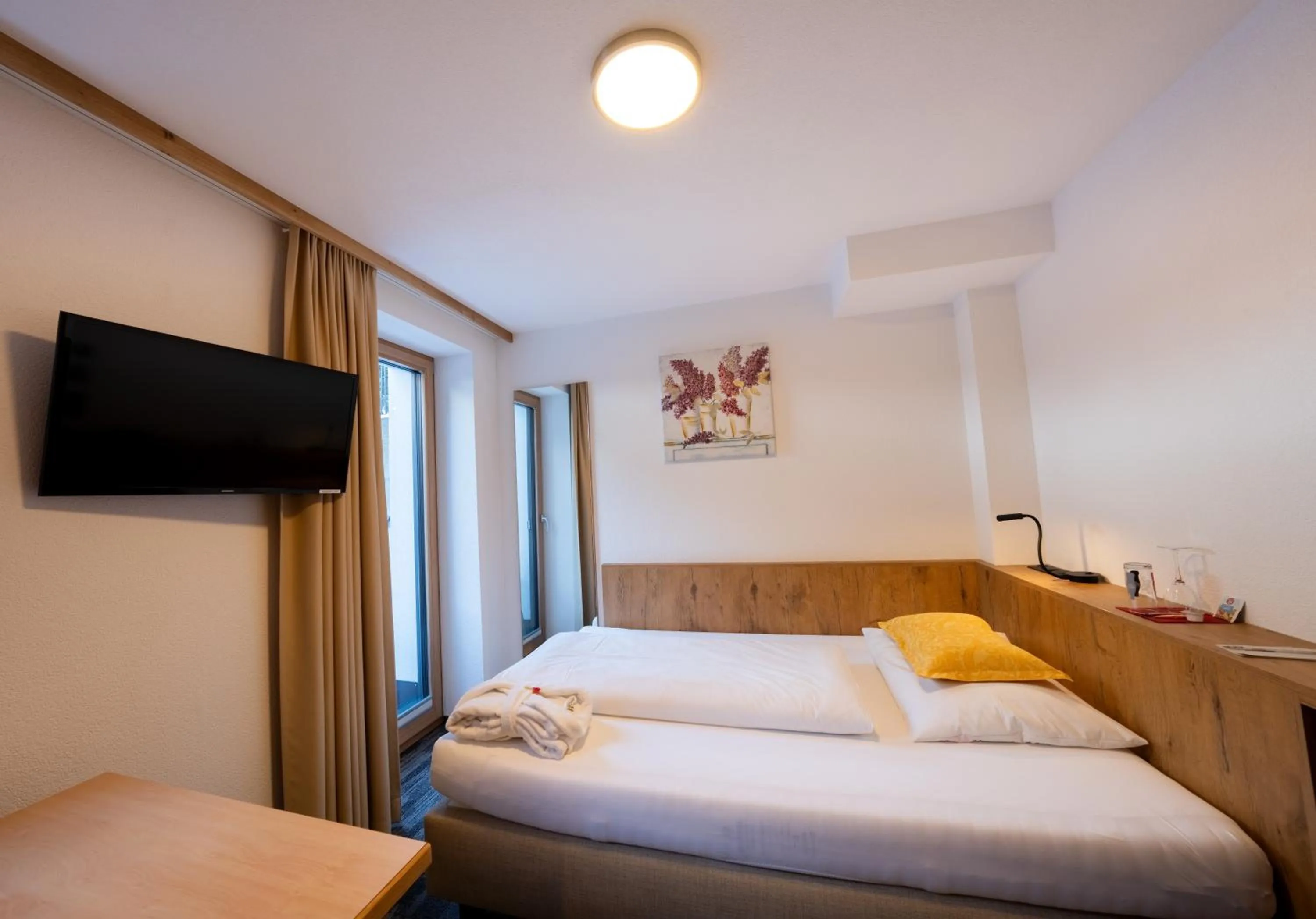 Bed in Alpenresidenz Trisanna