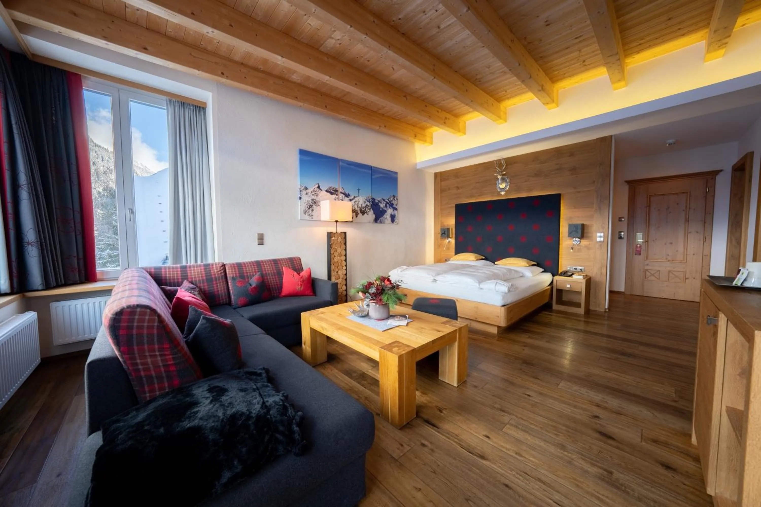 Bed in Alpenresidenz Trisanna