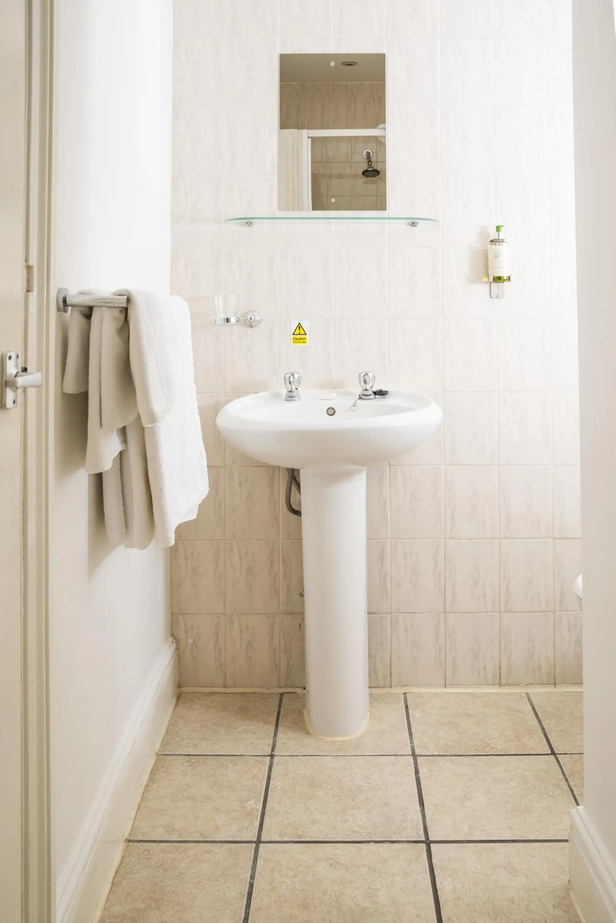 Bathroom in Hotel 63