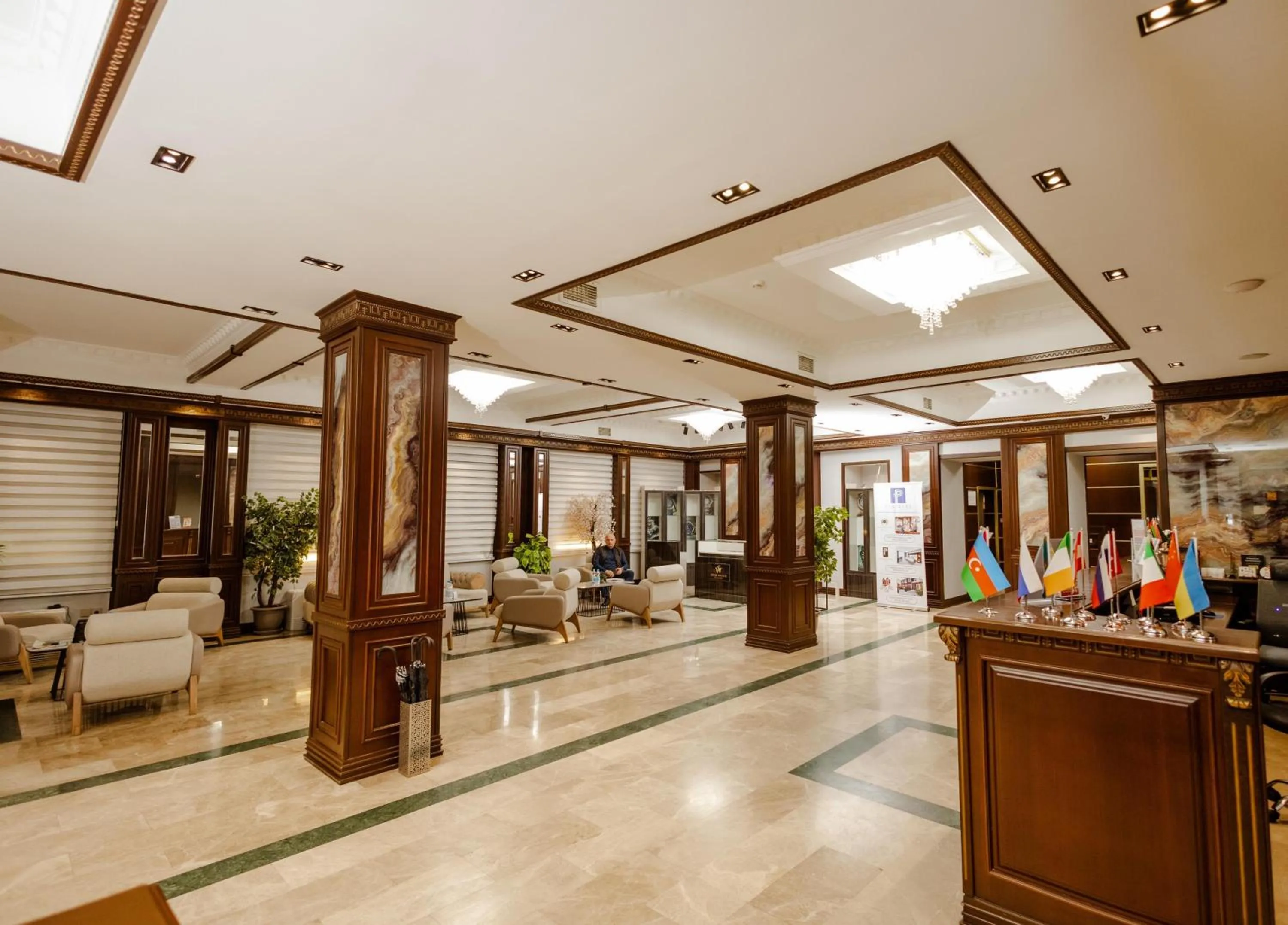 Lobby or reception in Grand Hotel Baku Central Park