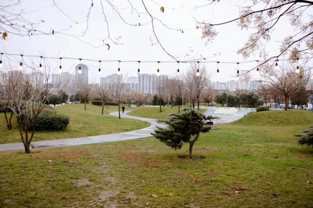 Spring in Grand Hotel Baku Central Park