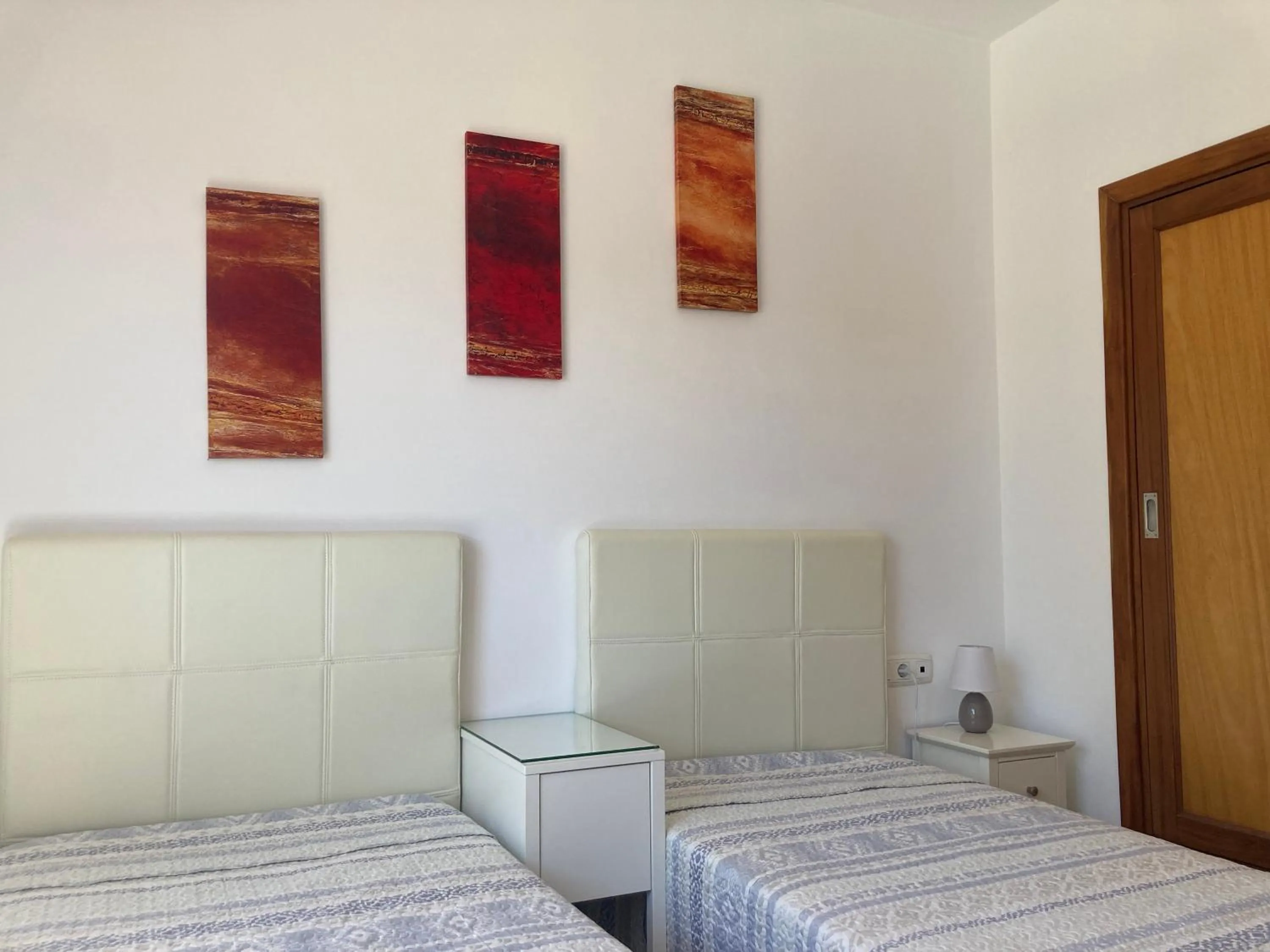 Bed in Las Rocas Golf and Sea