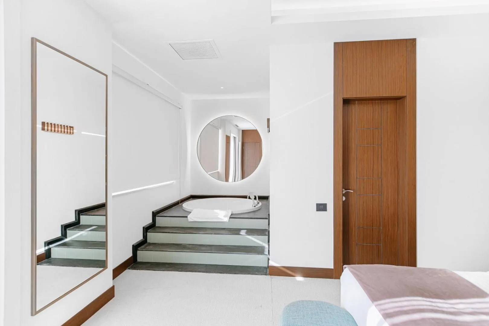 Hot Tub, Bed in Qafqaz Riverside Hotel