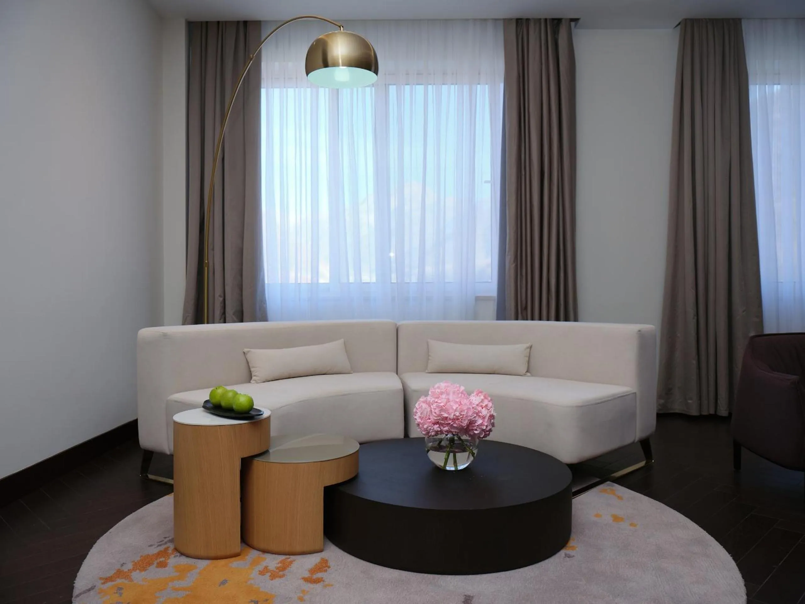 Qafqaz Riverside Hotel