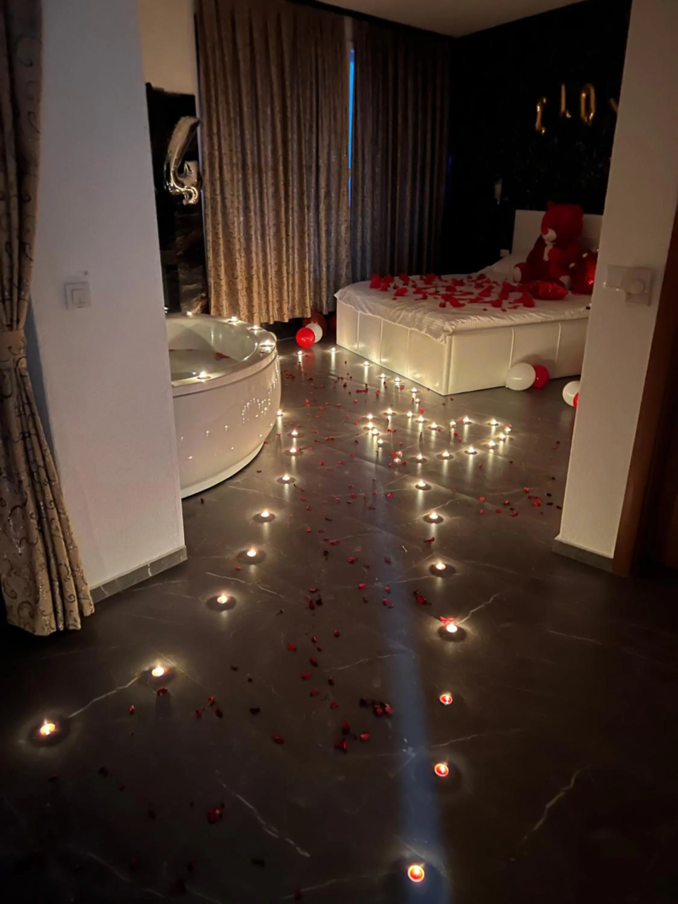 Bed in Hotel Albatros