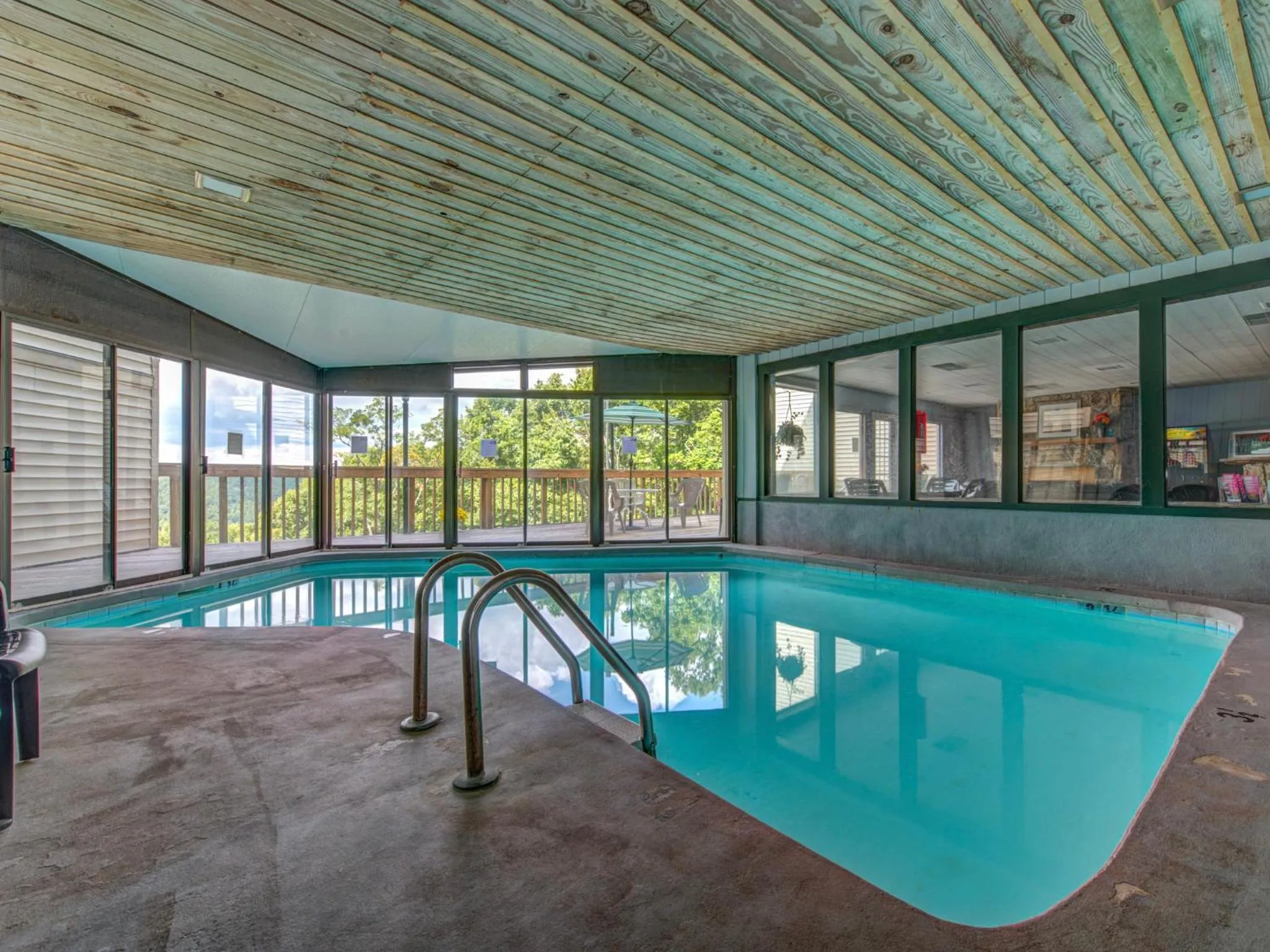 Property building in Bear Cub Retreat