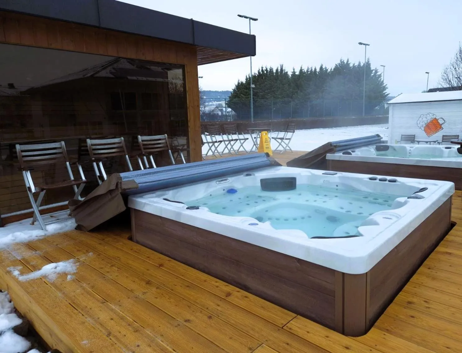 Hot Tub in Szépia Bio and Art Hotel