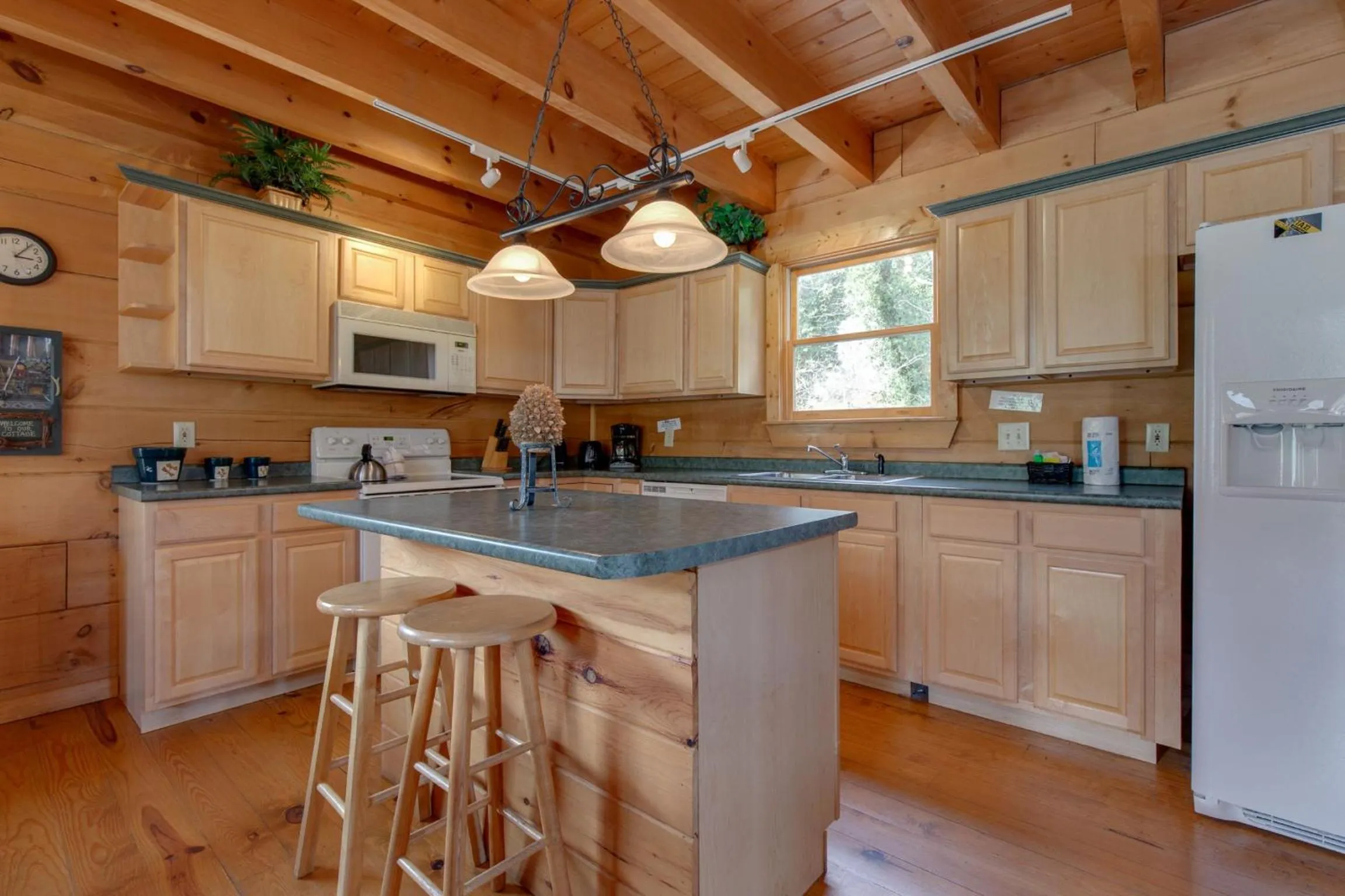 Kitchen or kitchenette in Spring View