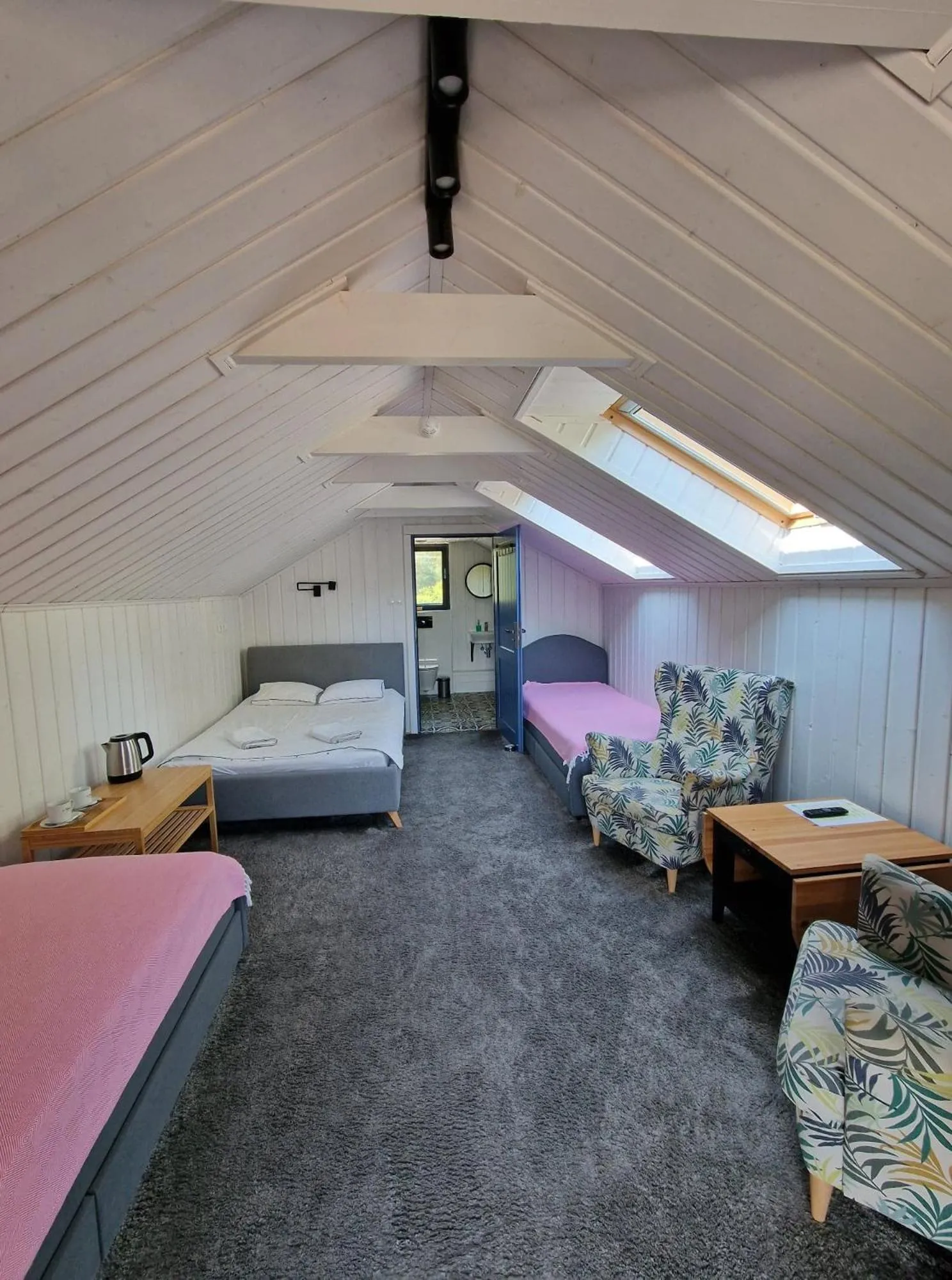 Bed in Oberża pod Złotym Prosiakiem