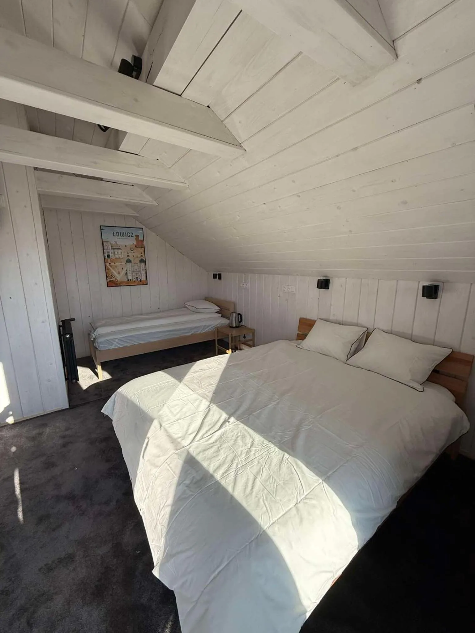 Bed in Oberża pod Złotym Prosiakiem