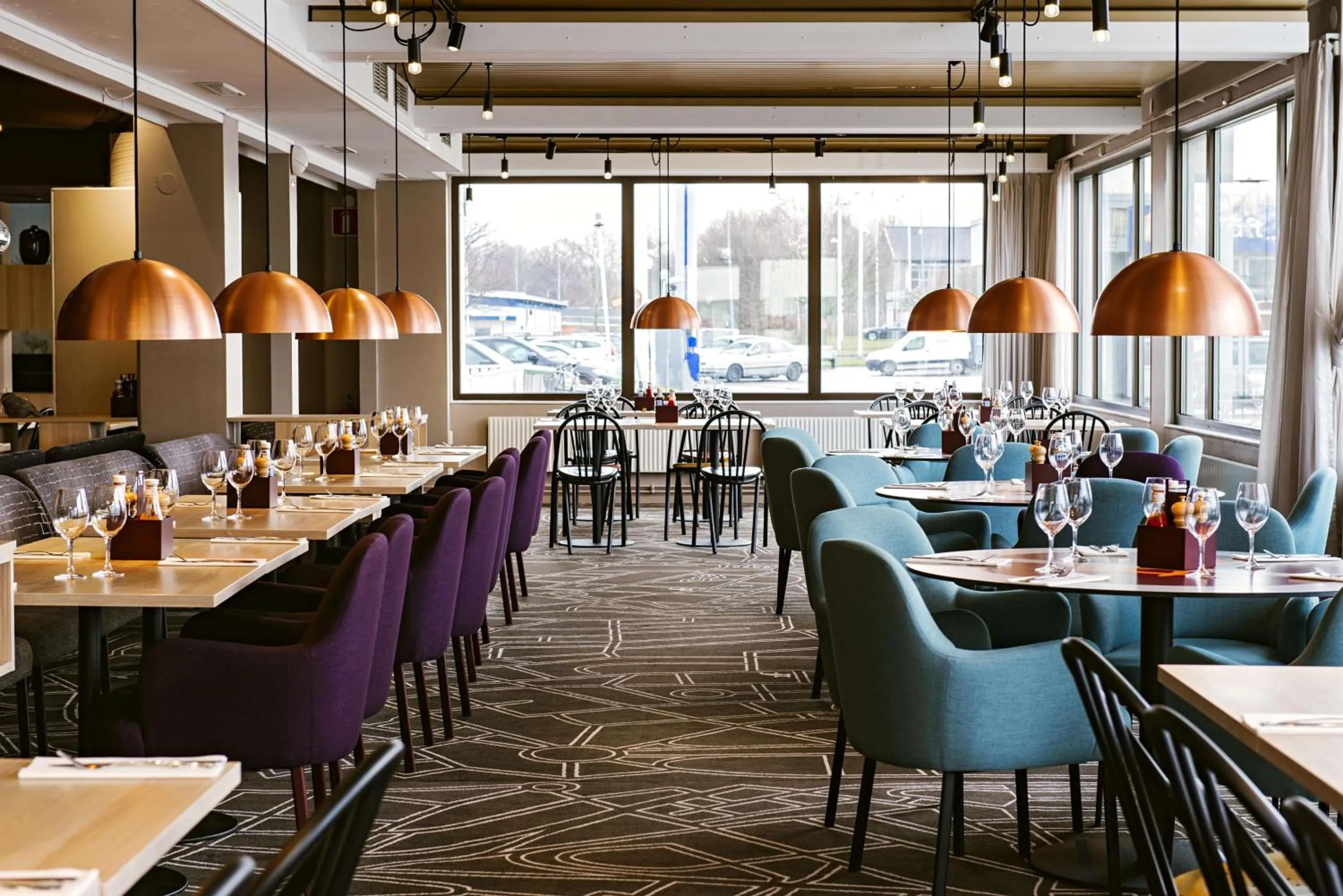 Restaurant/places to eat in Scandic Helsingborg Nord