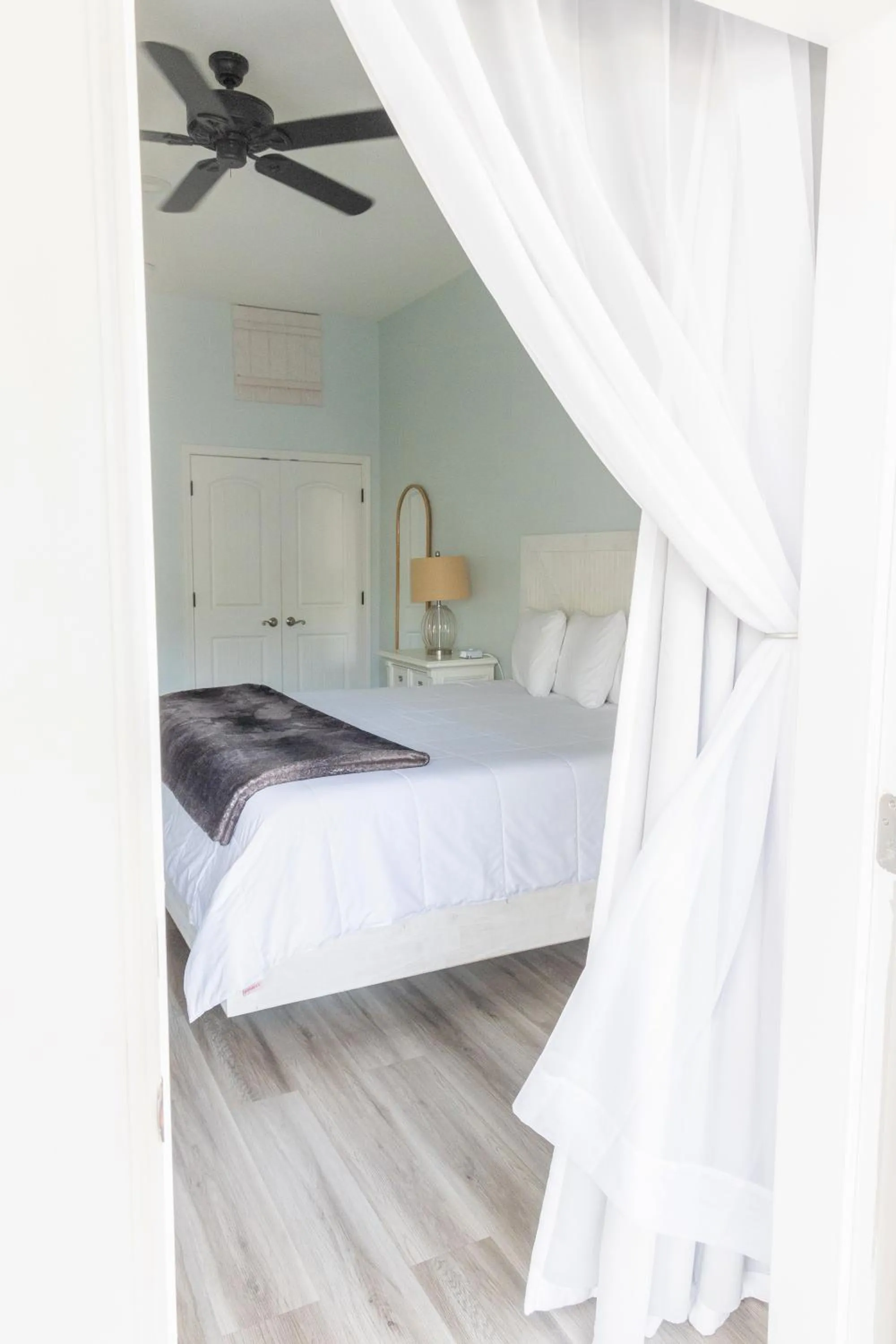 Bed in Hotel Whiskey in Pass Christian