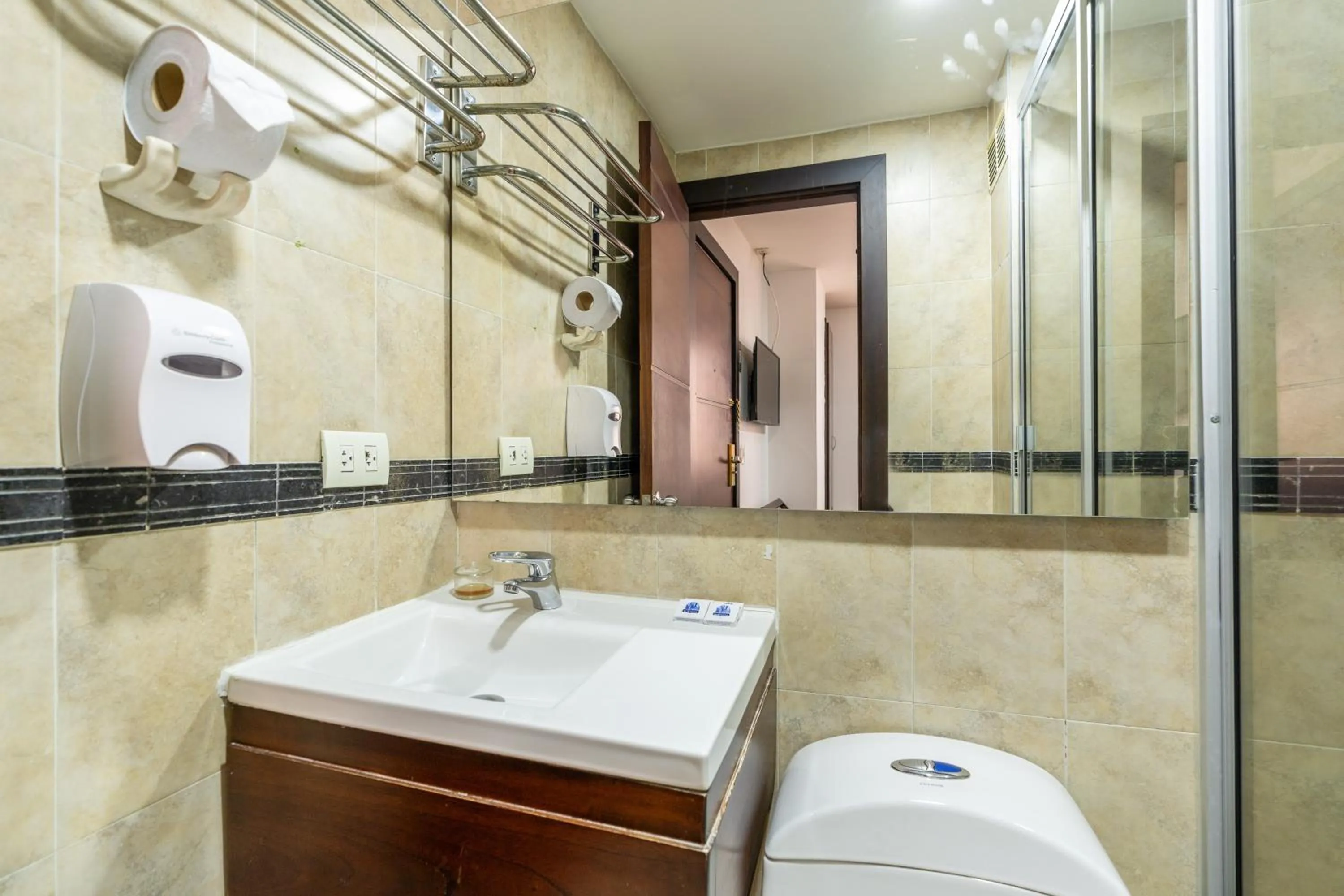 Bathroom in Hotel Bogota Resort