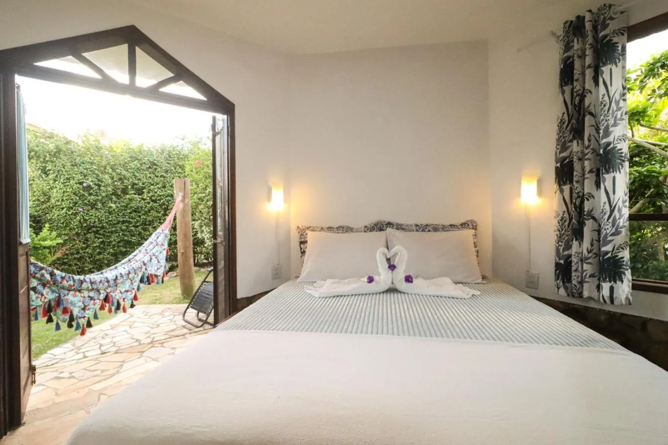 Patio, Bed in Pousada Sunset