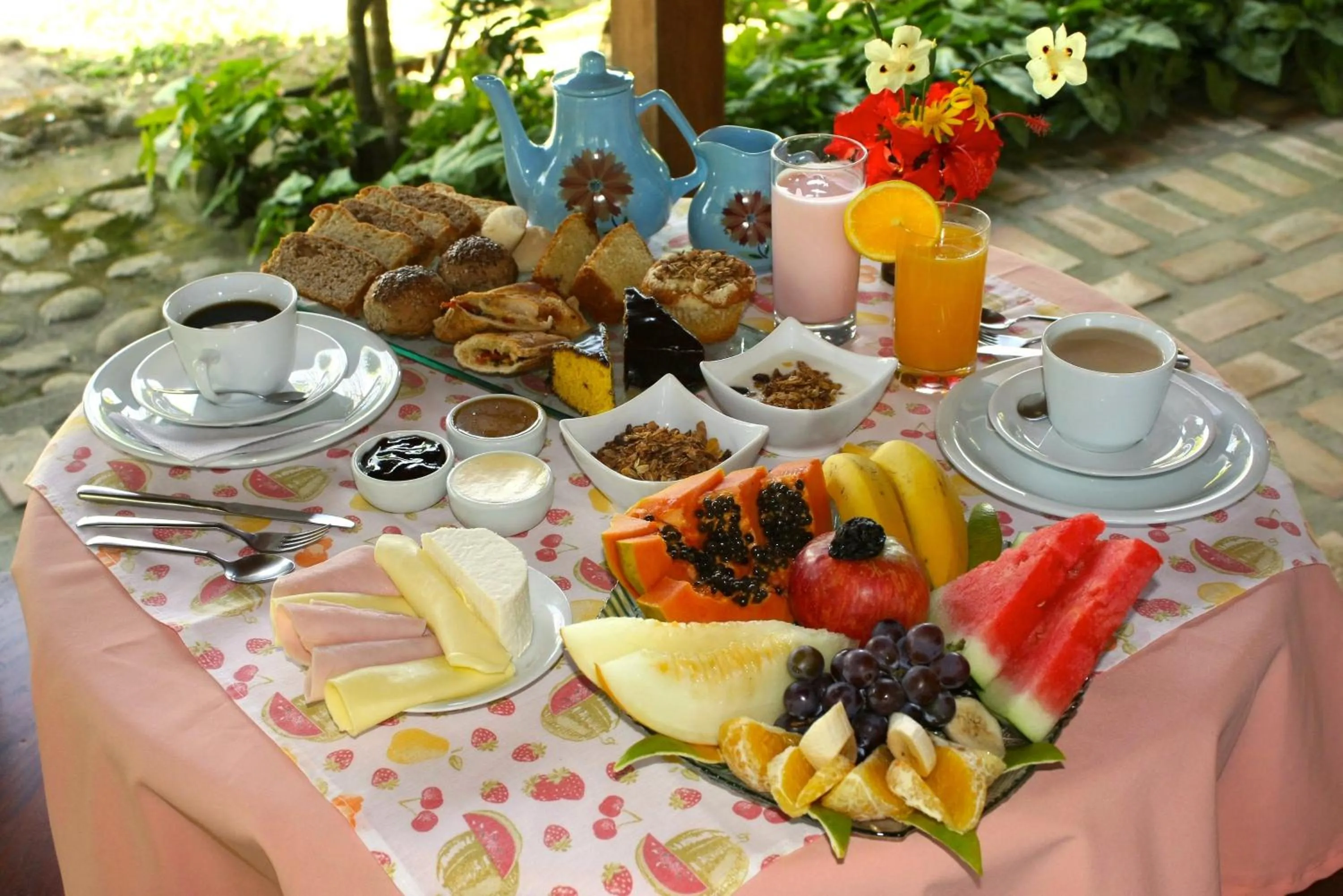 Breakfast in Pousada Sunset