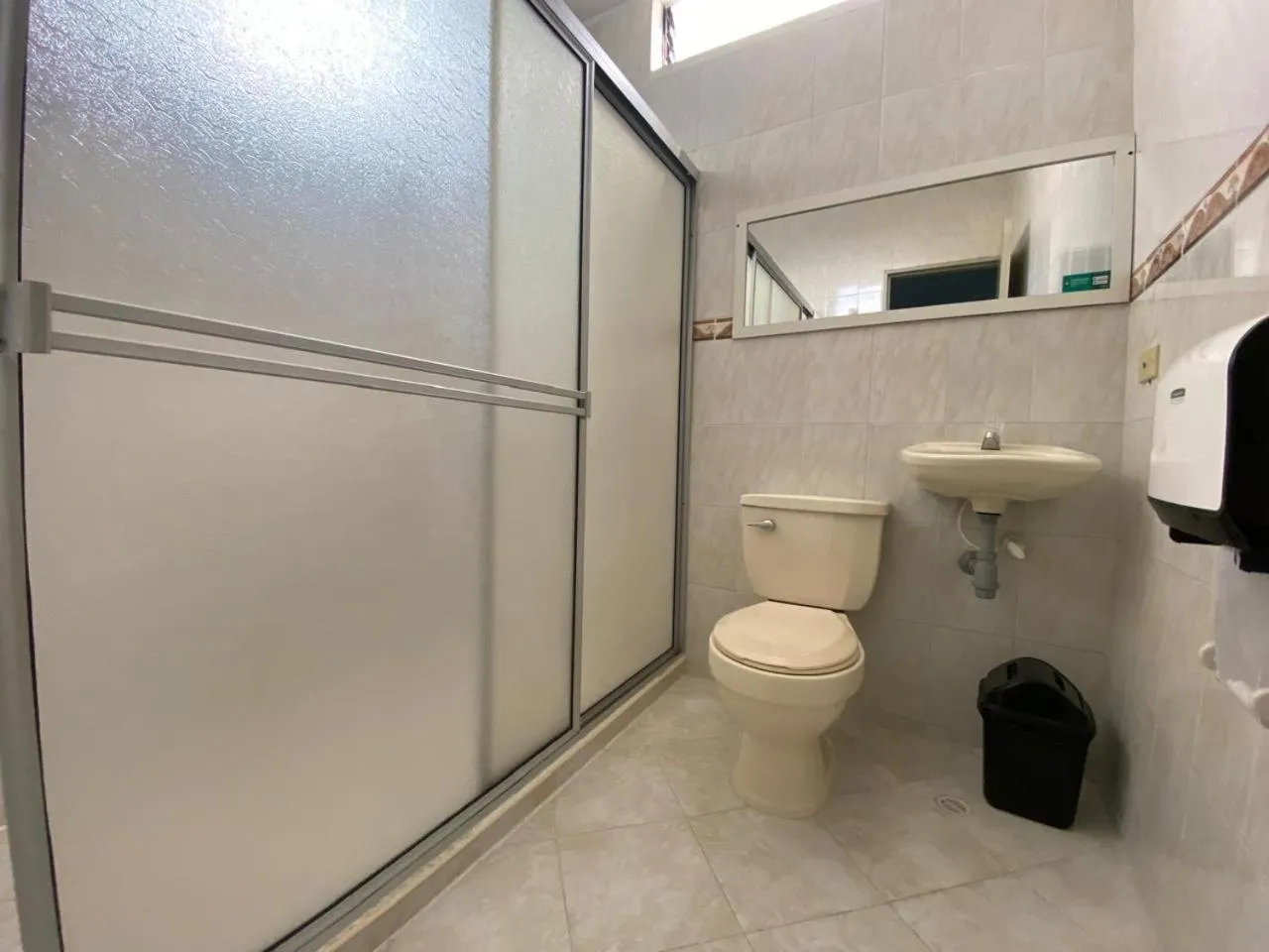 Ayenda 1228 Balcones de la 70