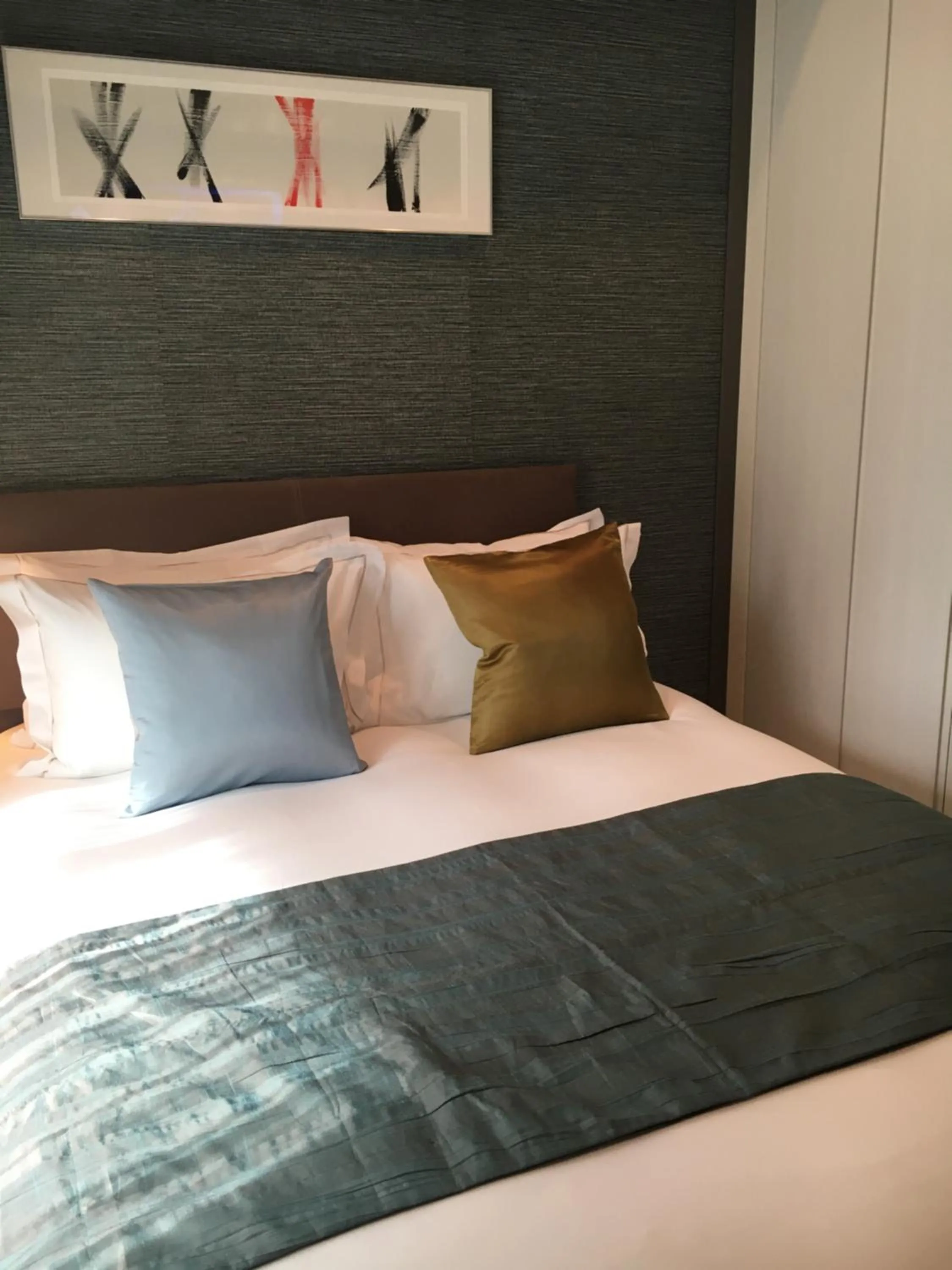 Bed in Oakwood Apartments Minami Azabu Tokyo