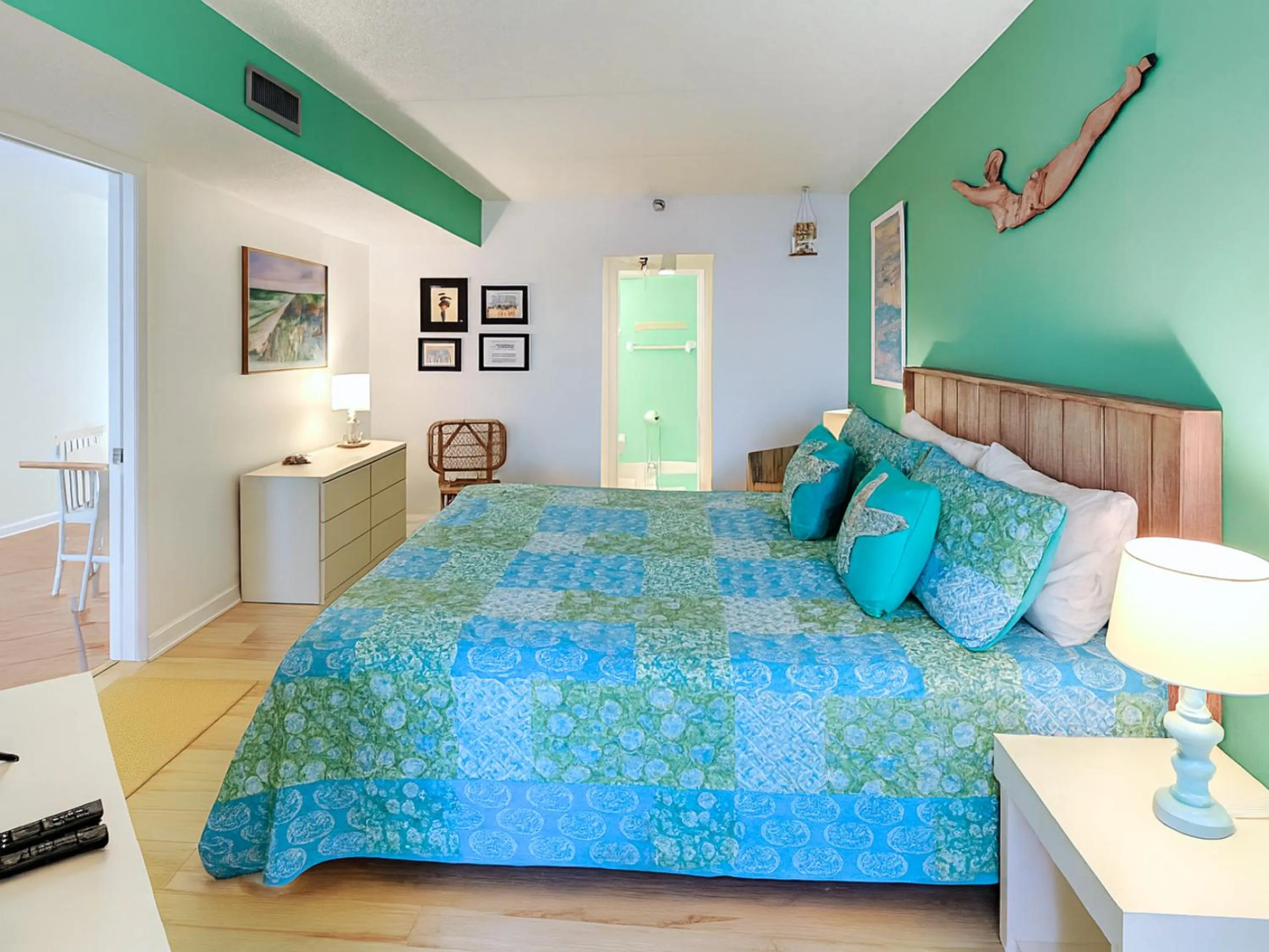 Bed in Jacksonville Beachdrifter 403