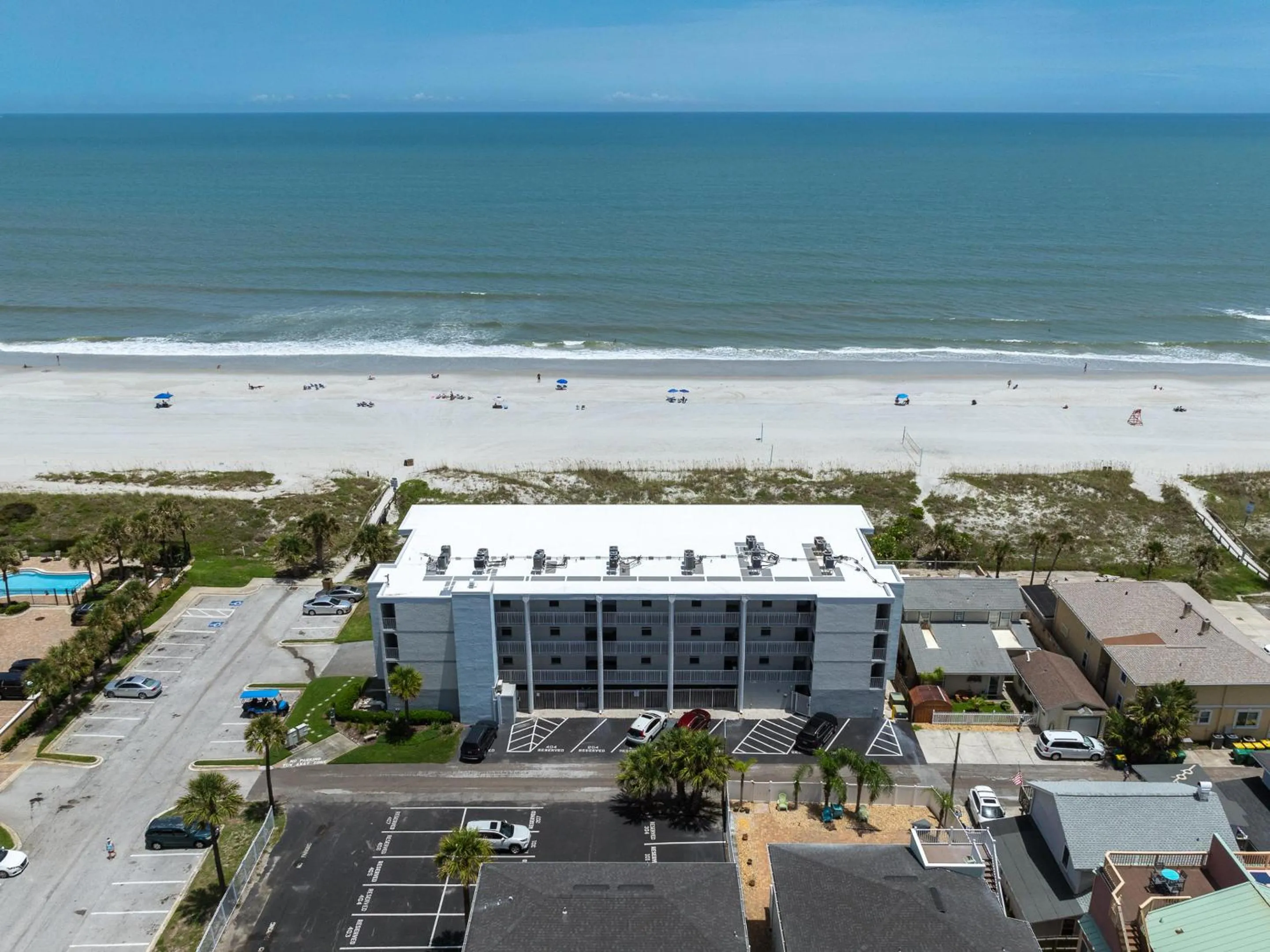 Property building in Jacksonville Beachdrifter 403