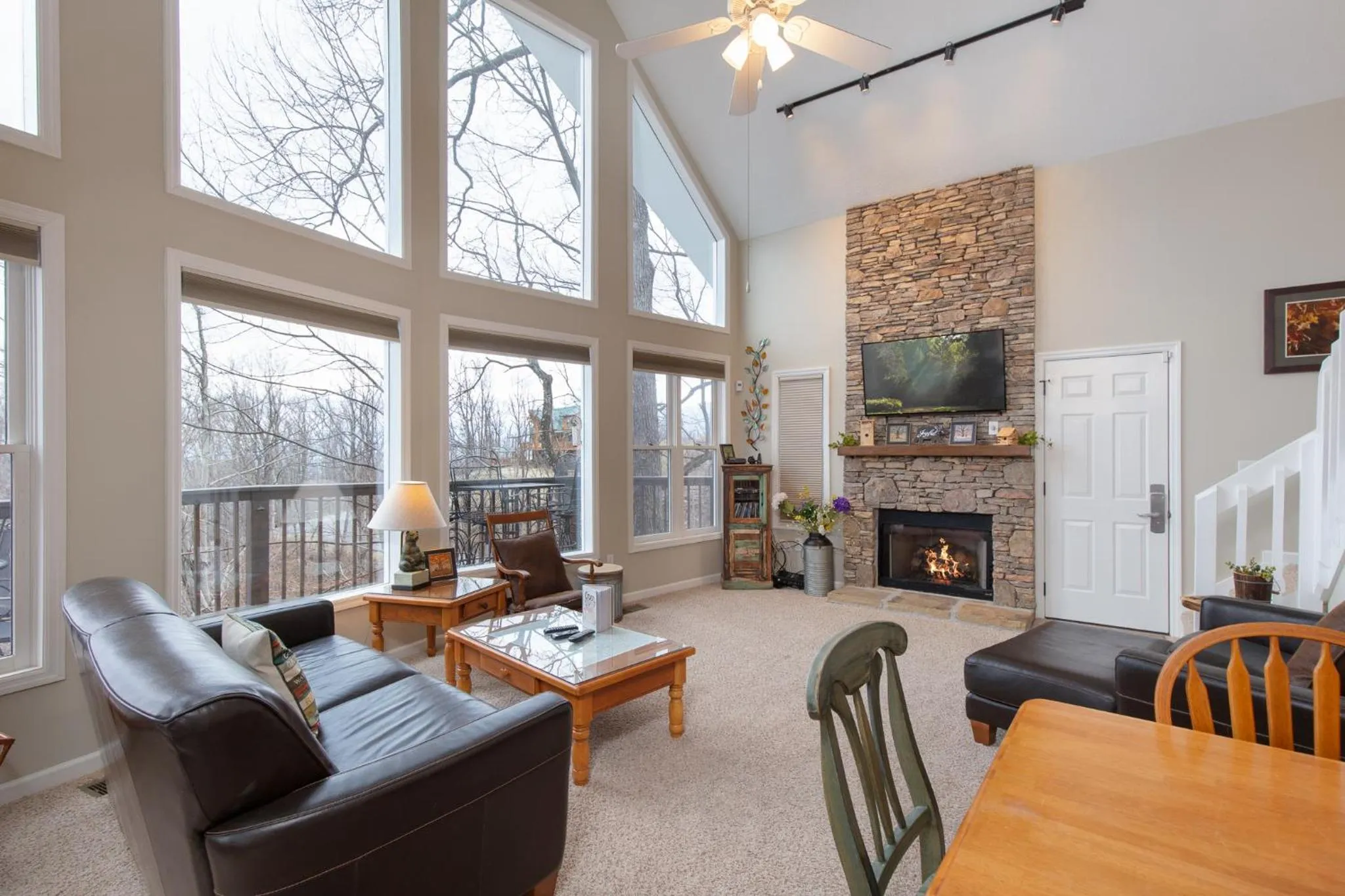 Living room in Kickback Kabin