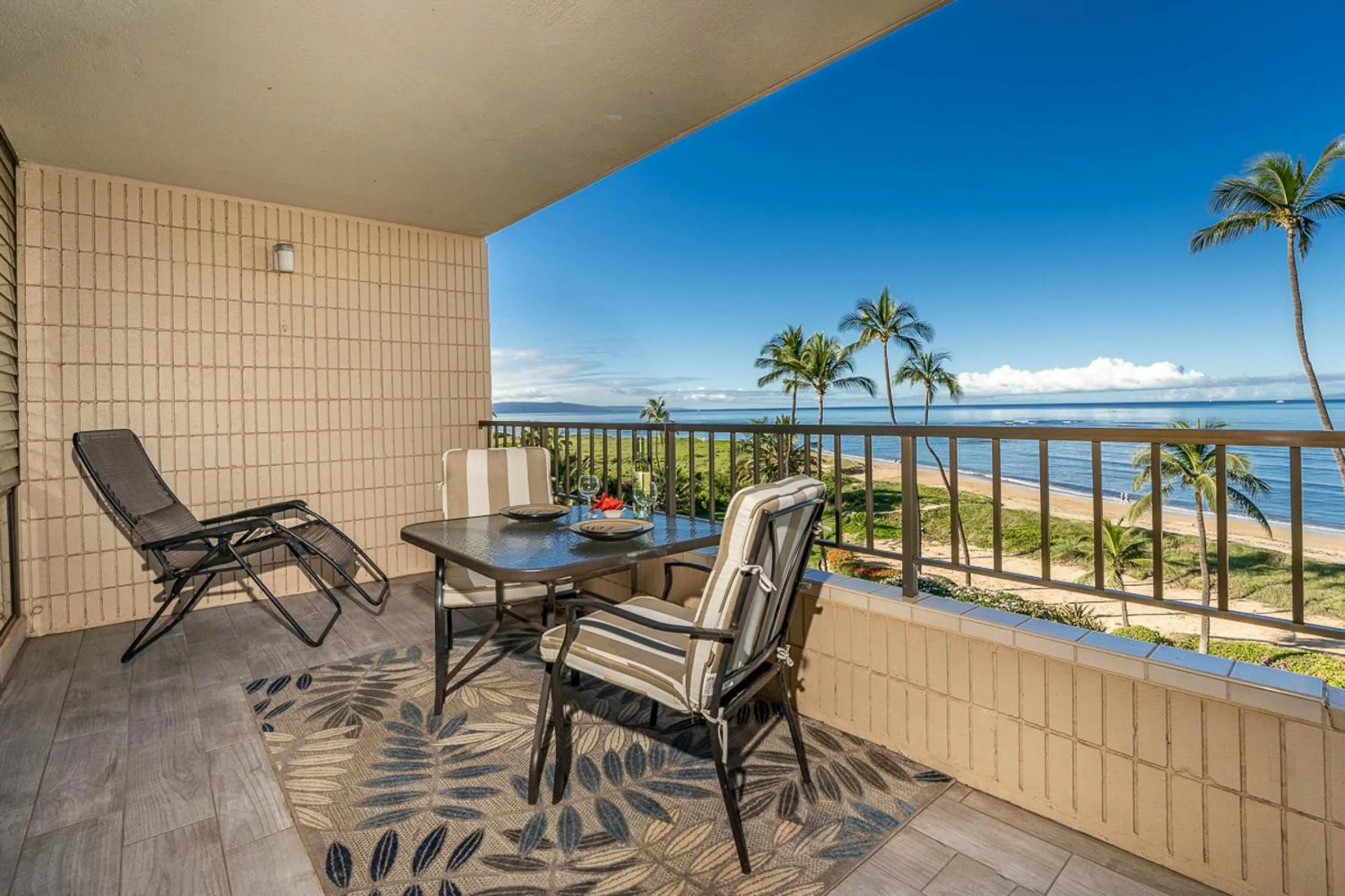 Property building in Koa Lagoon 506